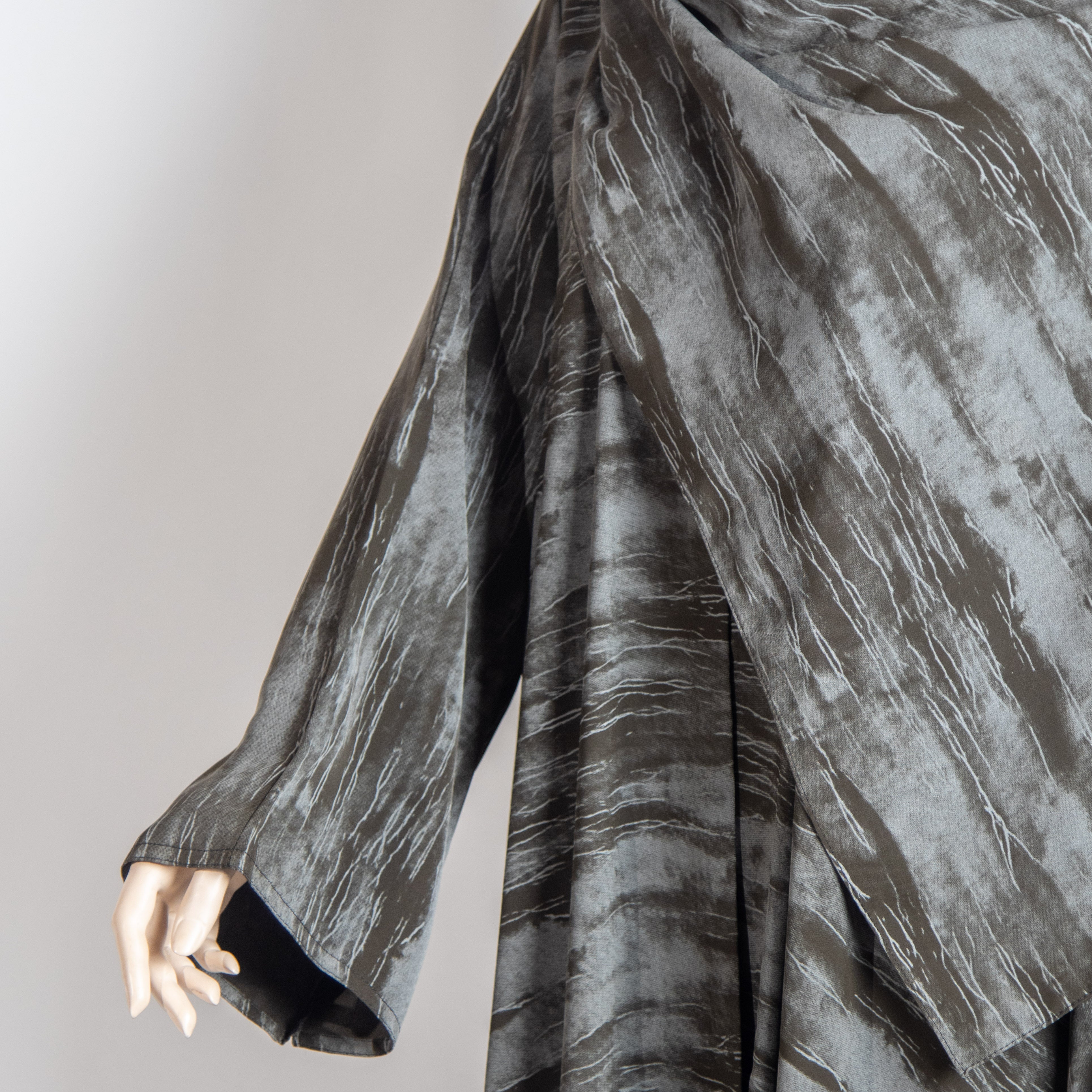 عباية وشليه شيفون زيتي