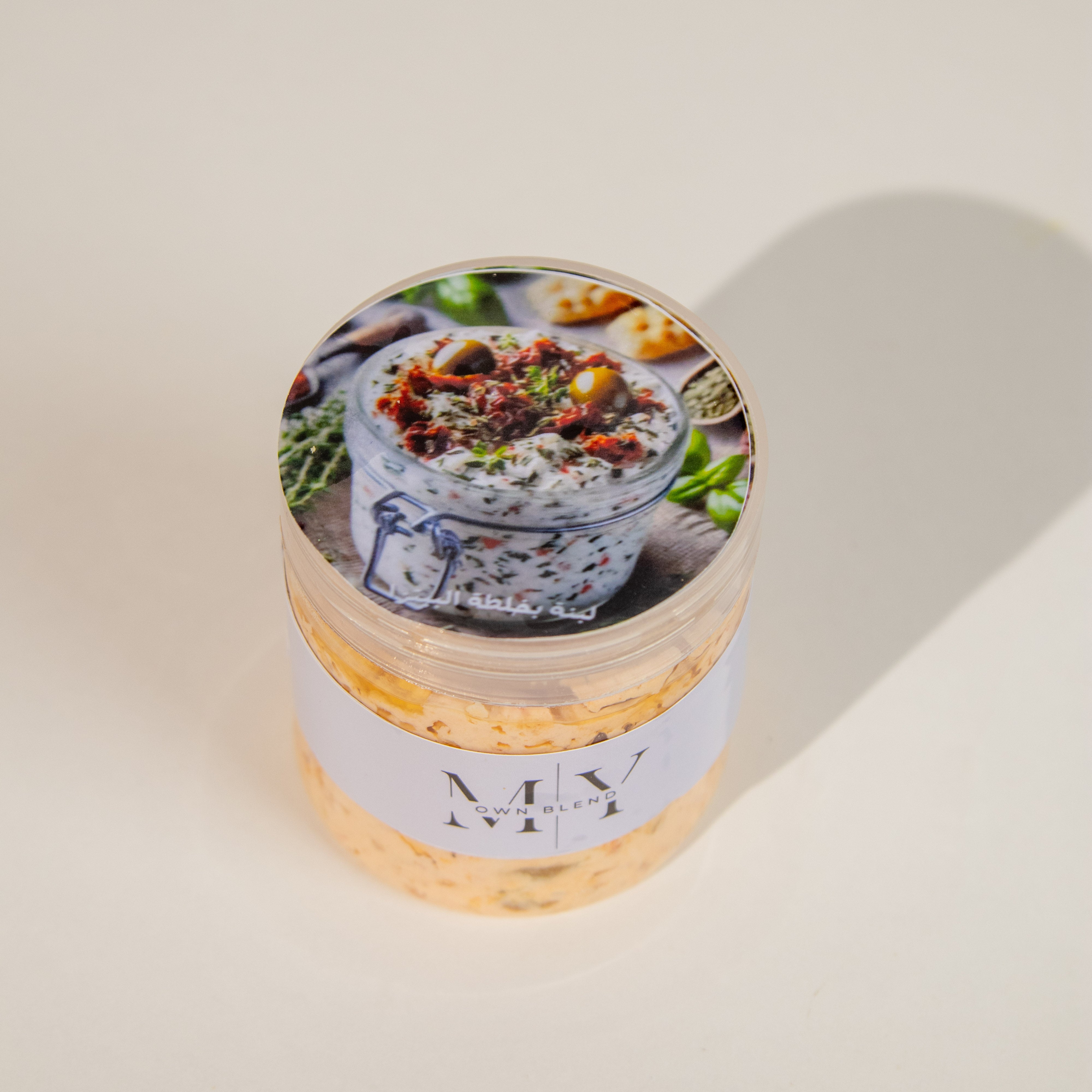 لبنة بخلطة البيتزا