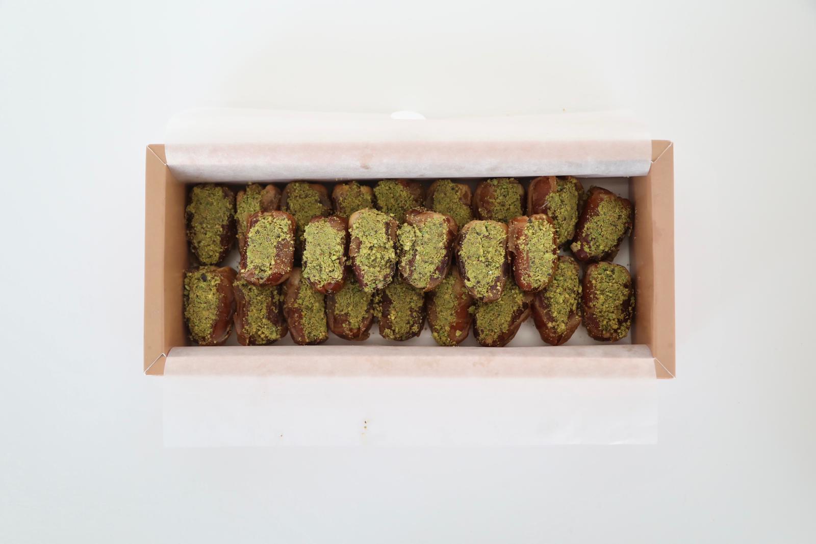 تمر صقعي محشي