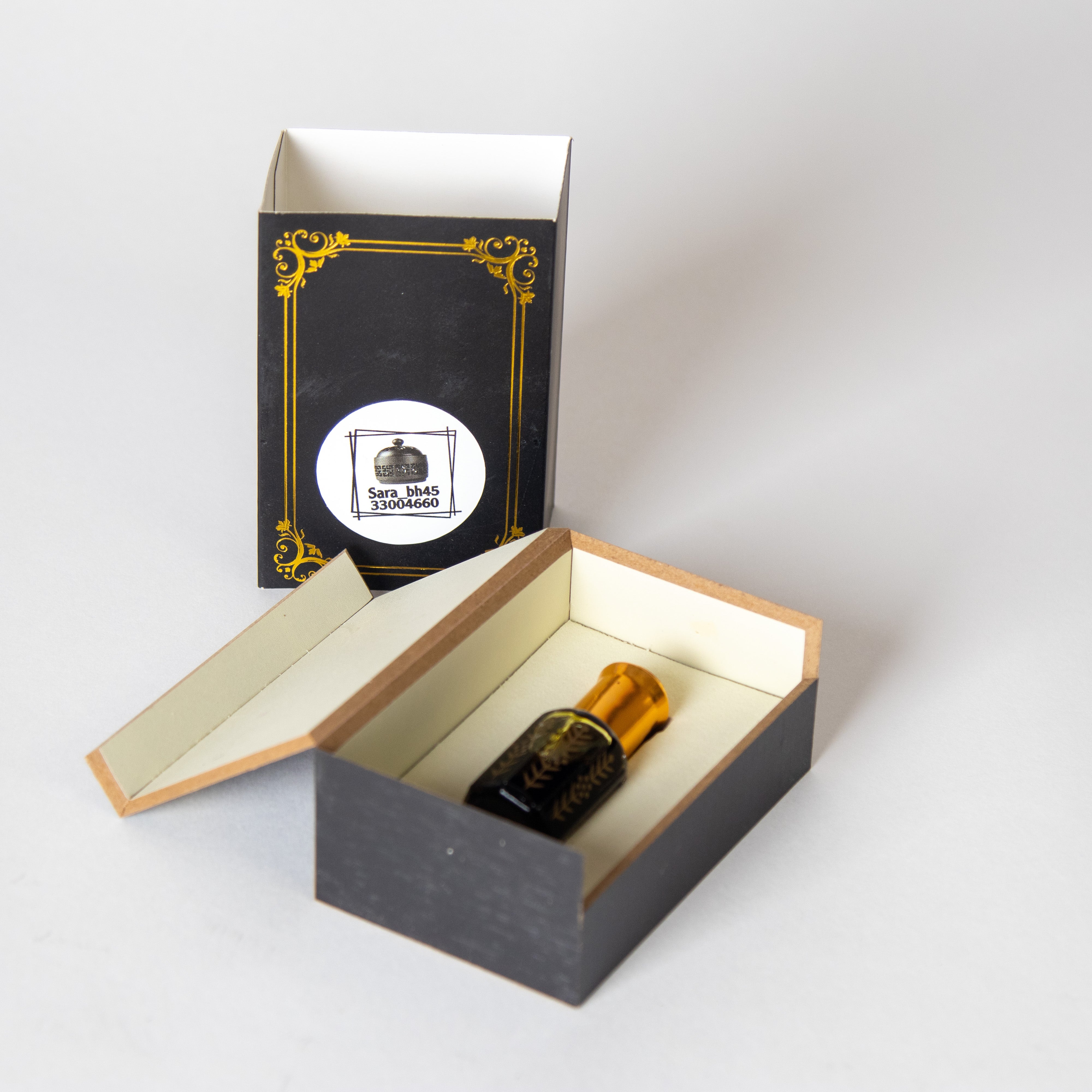 الدهن العود البورمي