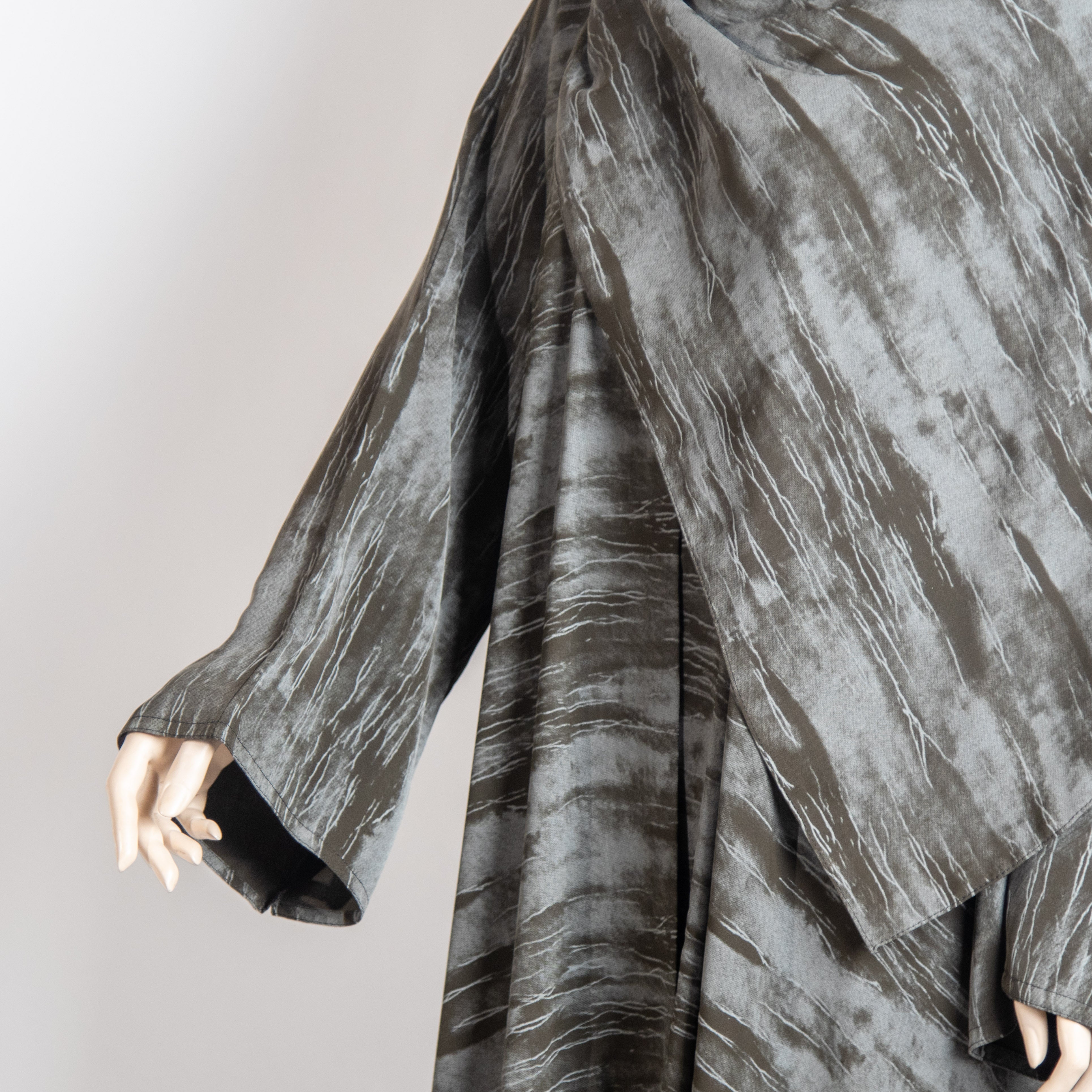 عباية وشليه شيفون زيتي