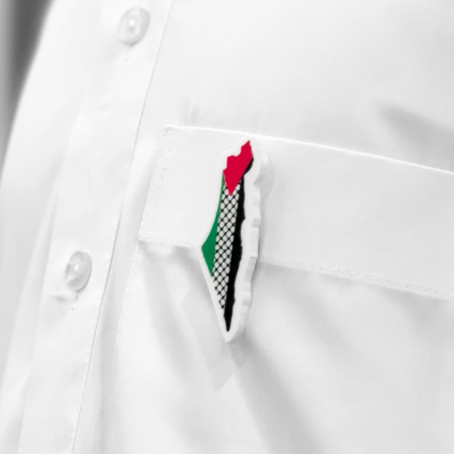 Pin خريطة فلسطين مع كوفية