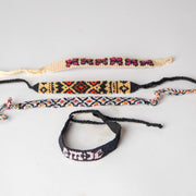 سِوار بخيوط المكرمية