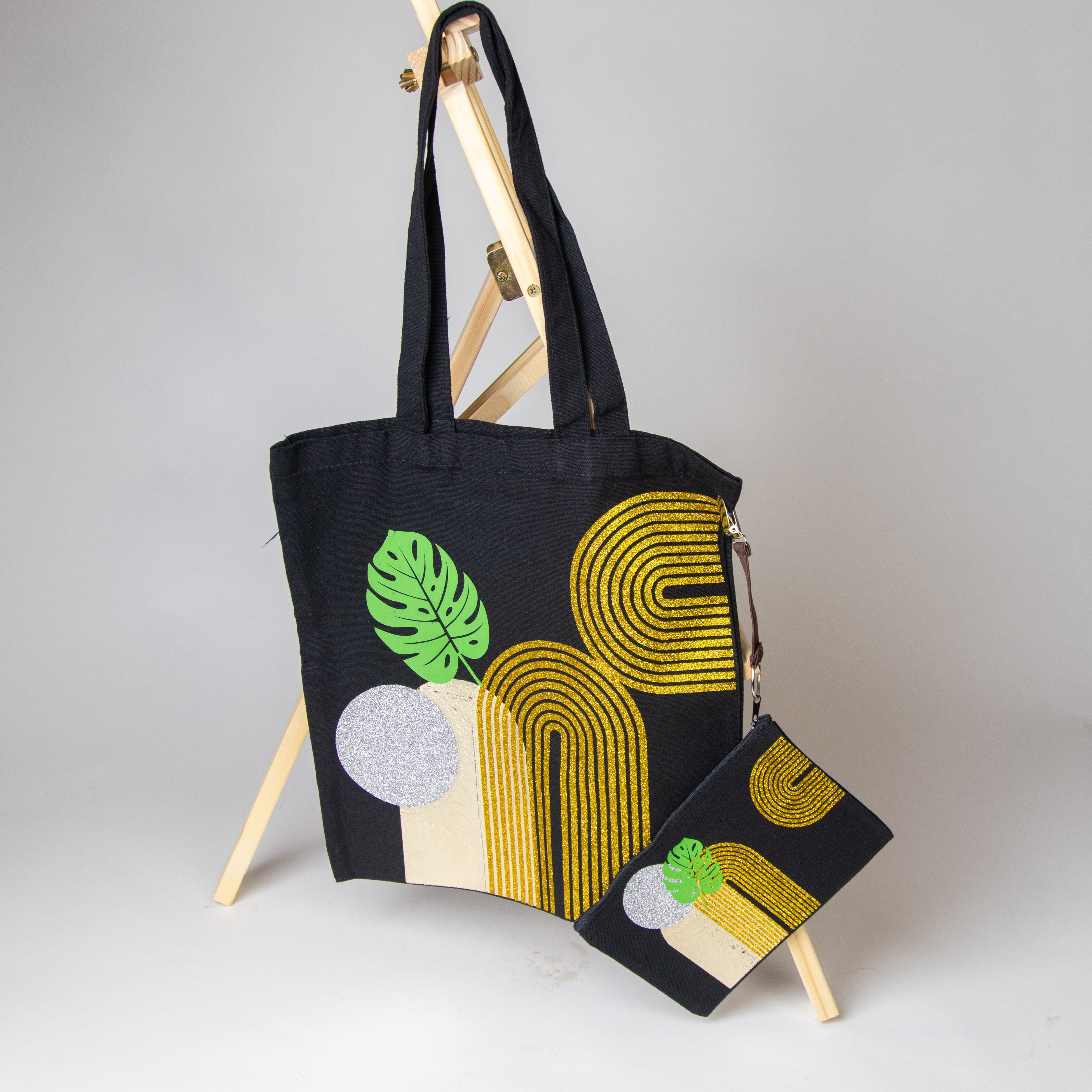 حقيبة سوداء مع محفظة