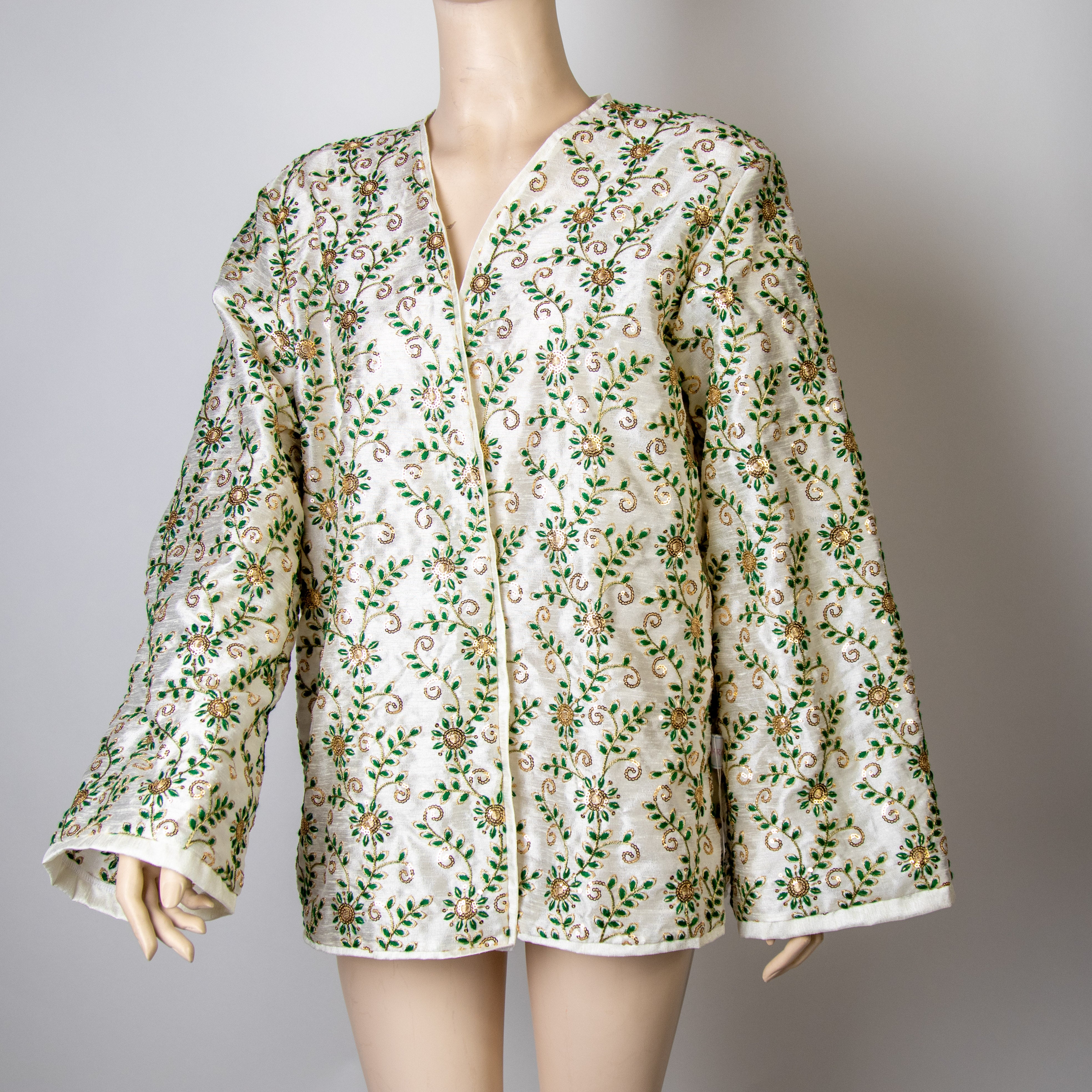 قميص مشجر للمناسبات