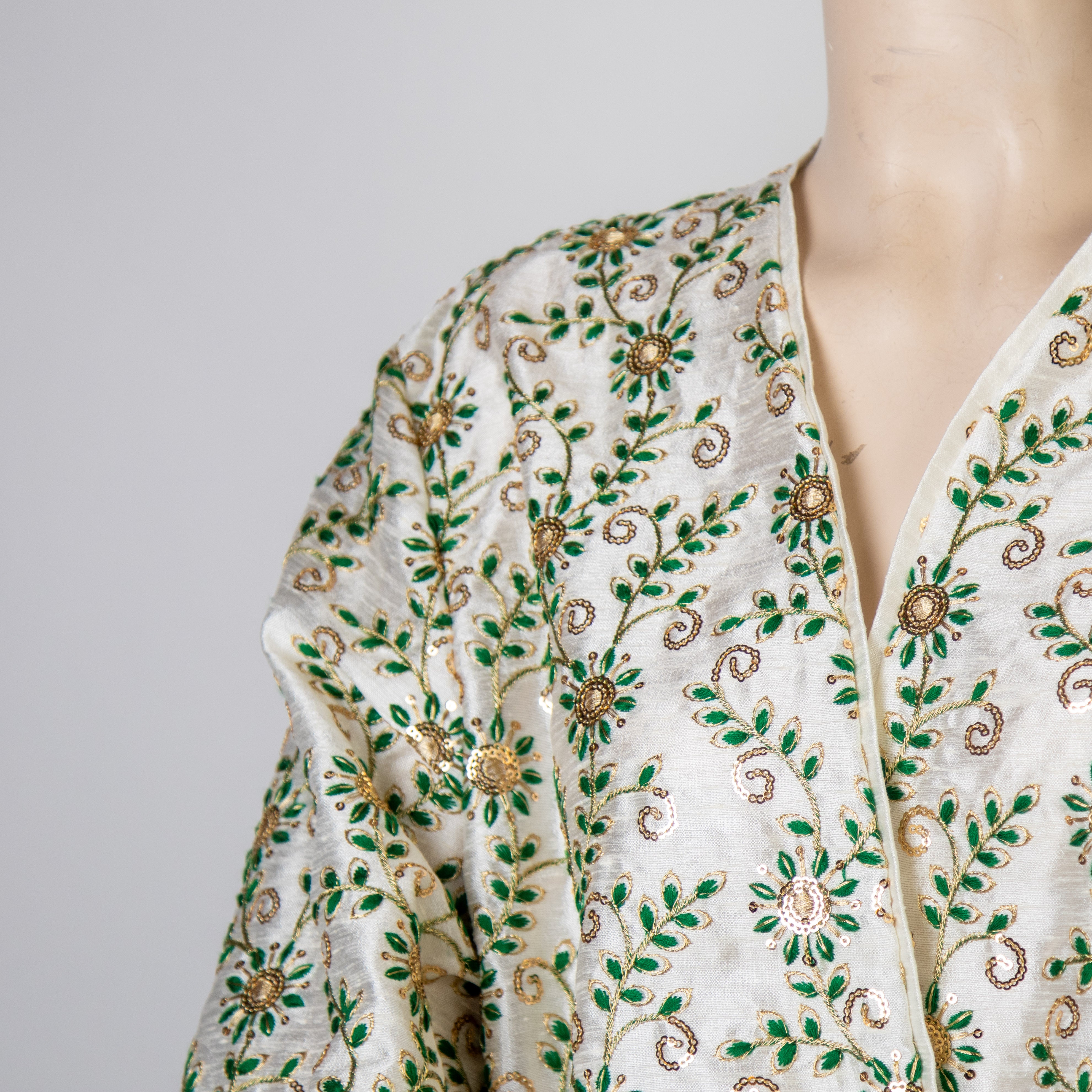 قميص مشجر للمناسبات