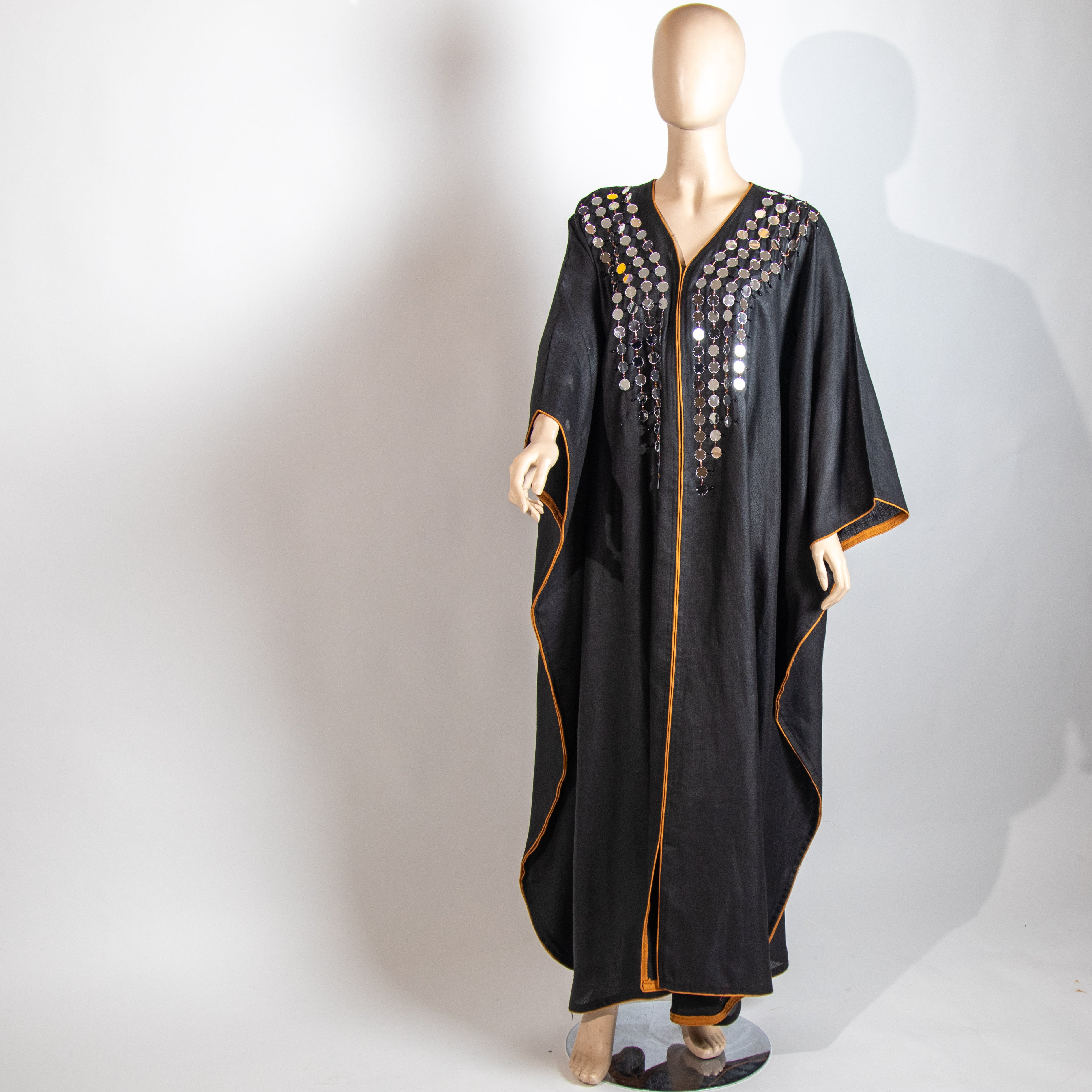 جلابية من اللينن مع مرايا