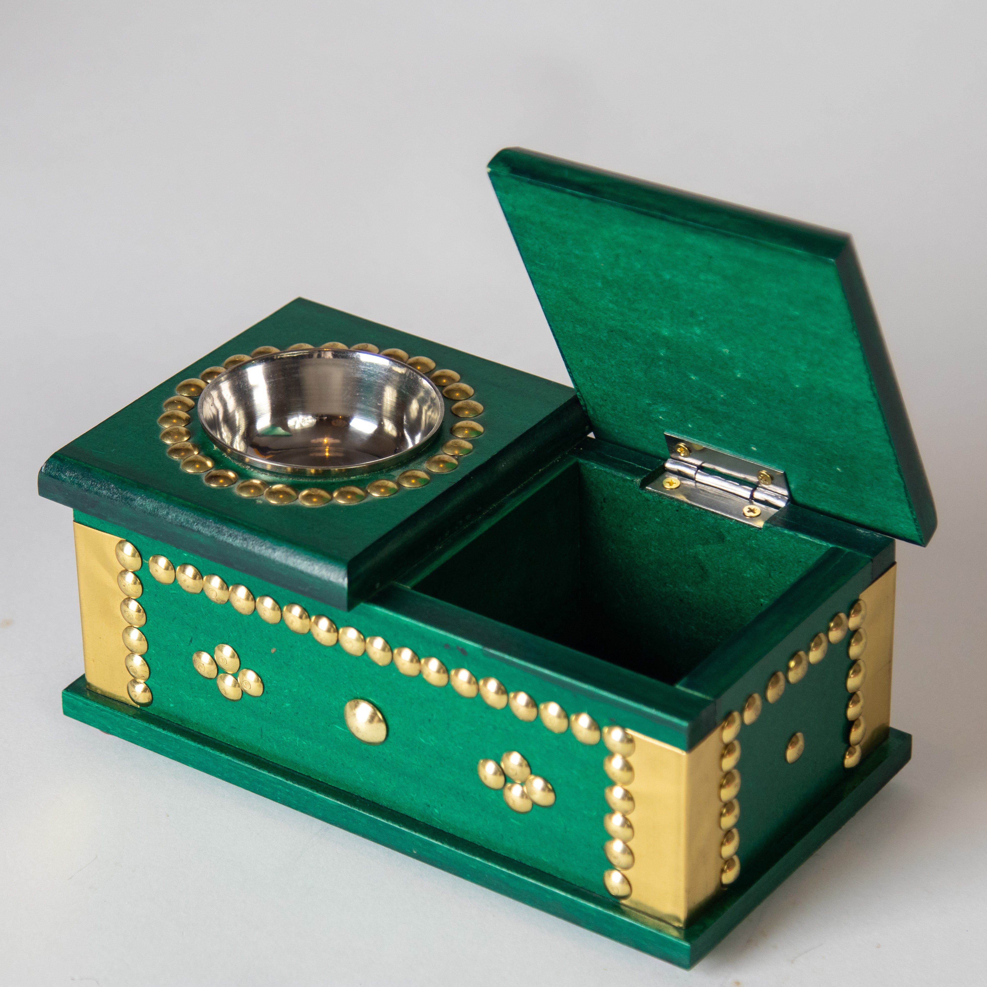 مبخر صندوق المبيت