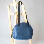 حقيبة يد كبيرة