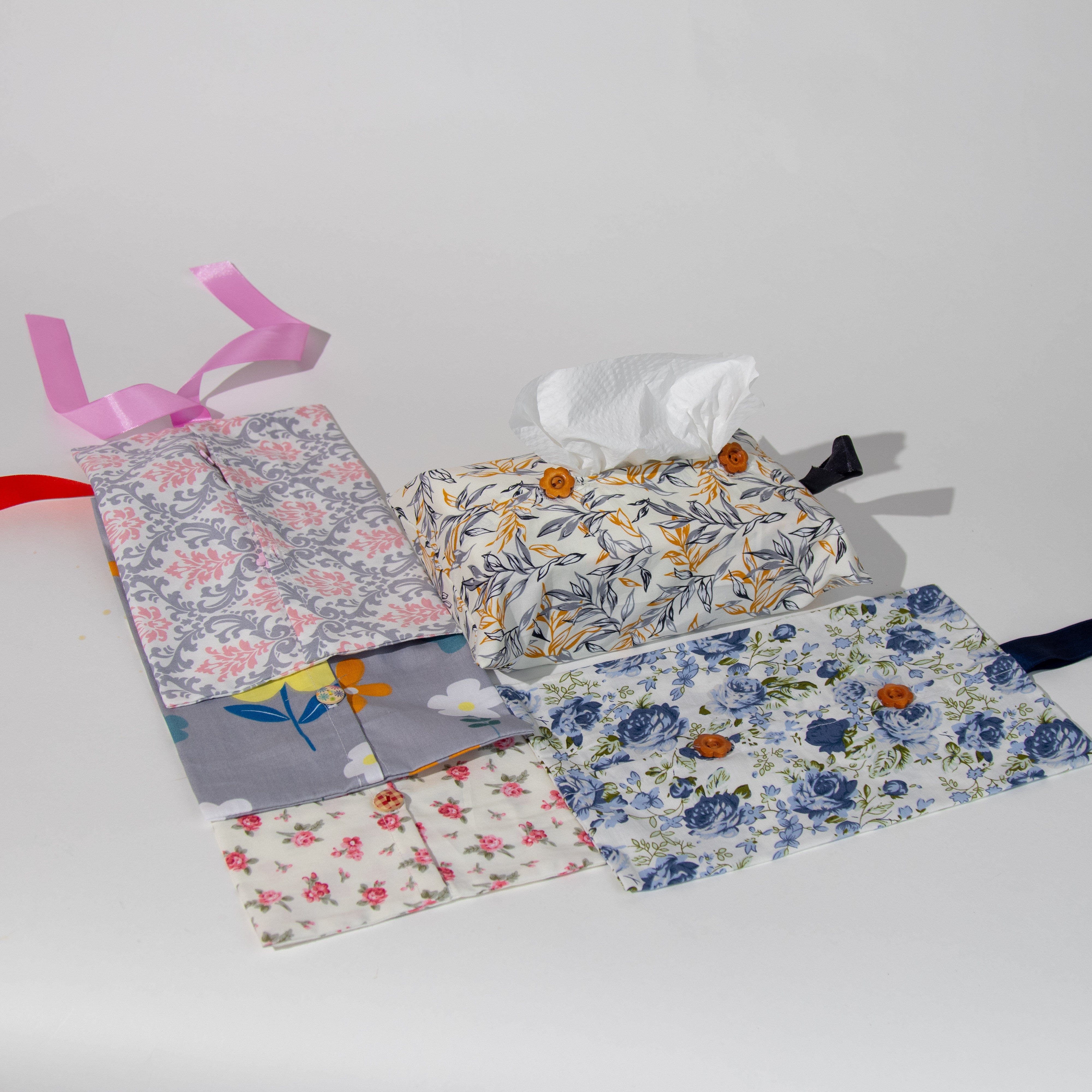 حافضه مناديل قماشية