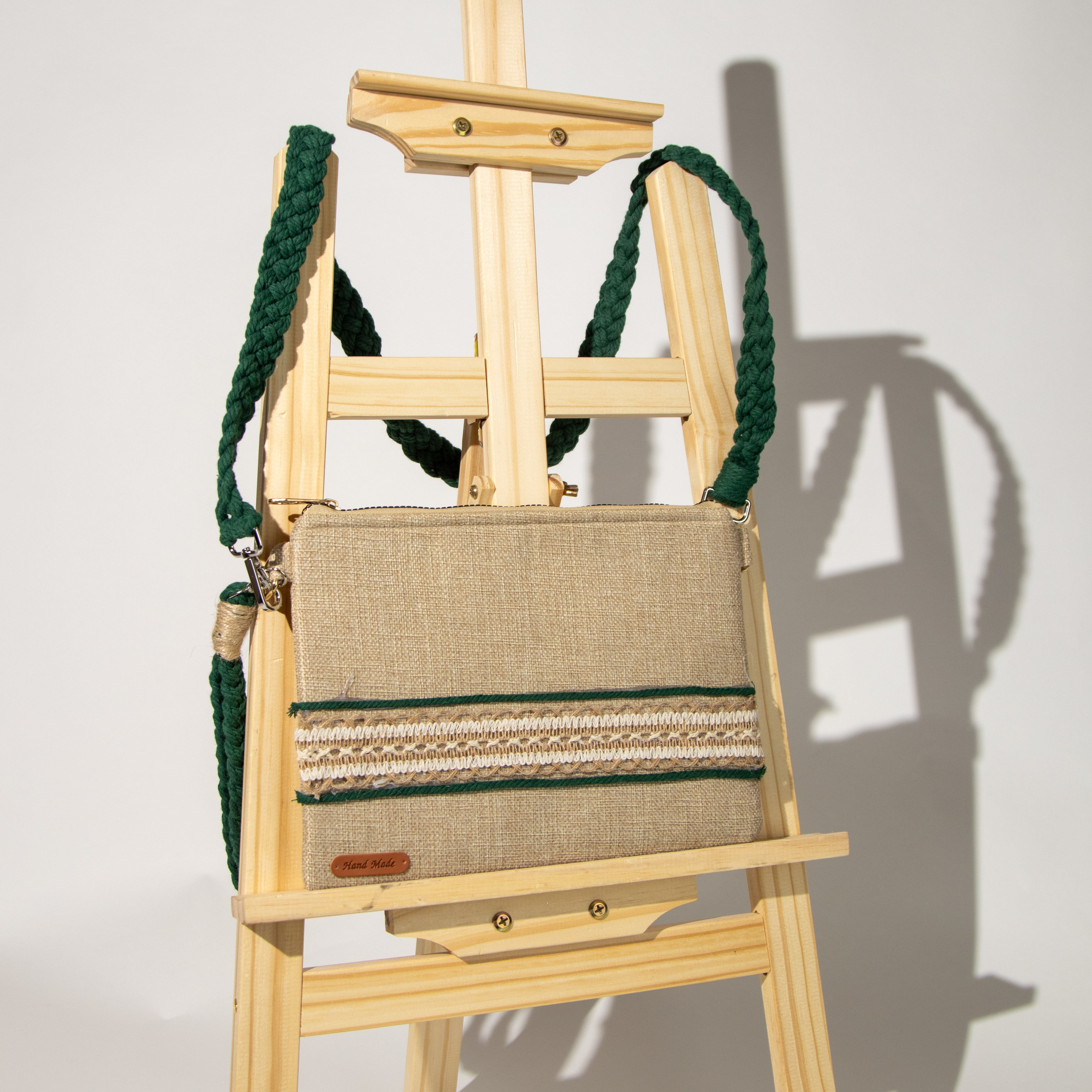 شنطة خيش بذراع مكرمية رفيع