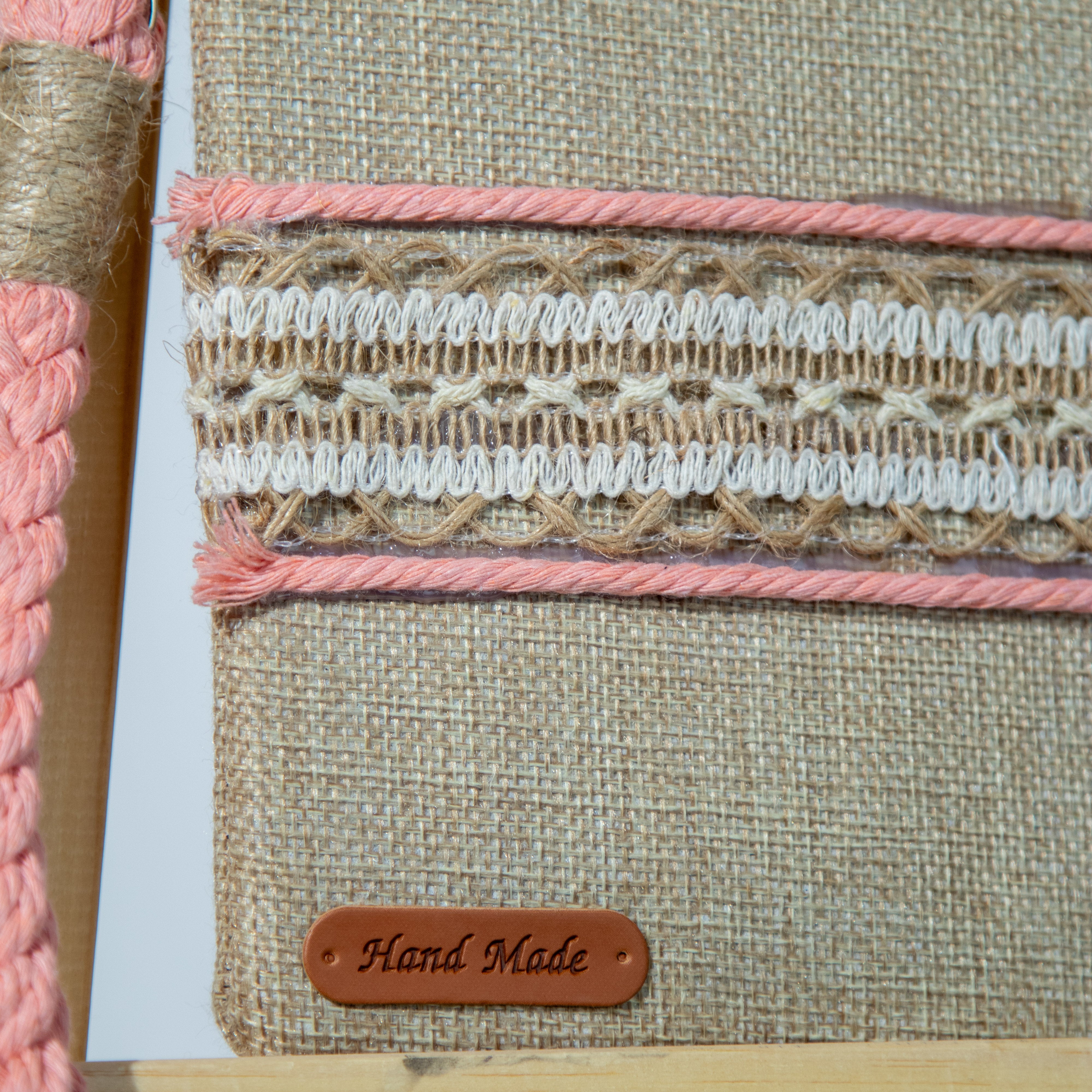 شنطة خيش بذراع مكرمية رفيع