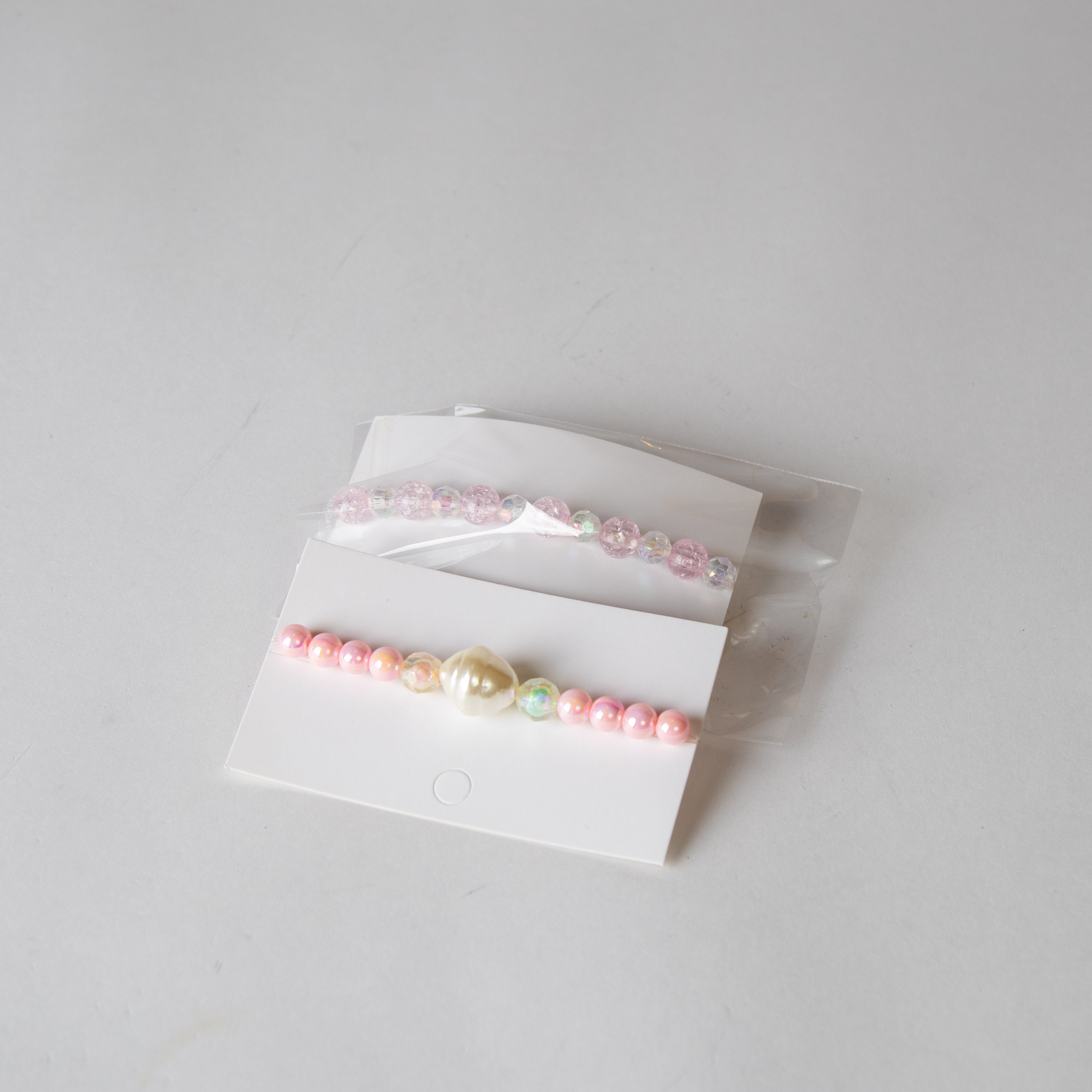 أساور للأطفال