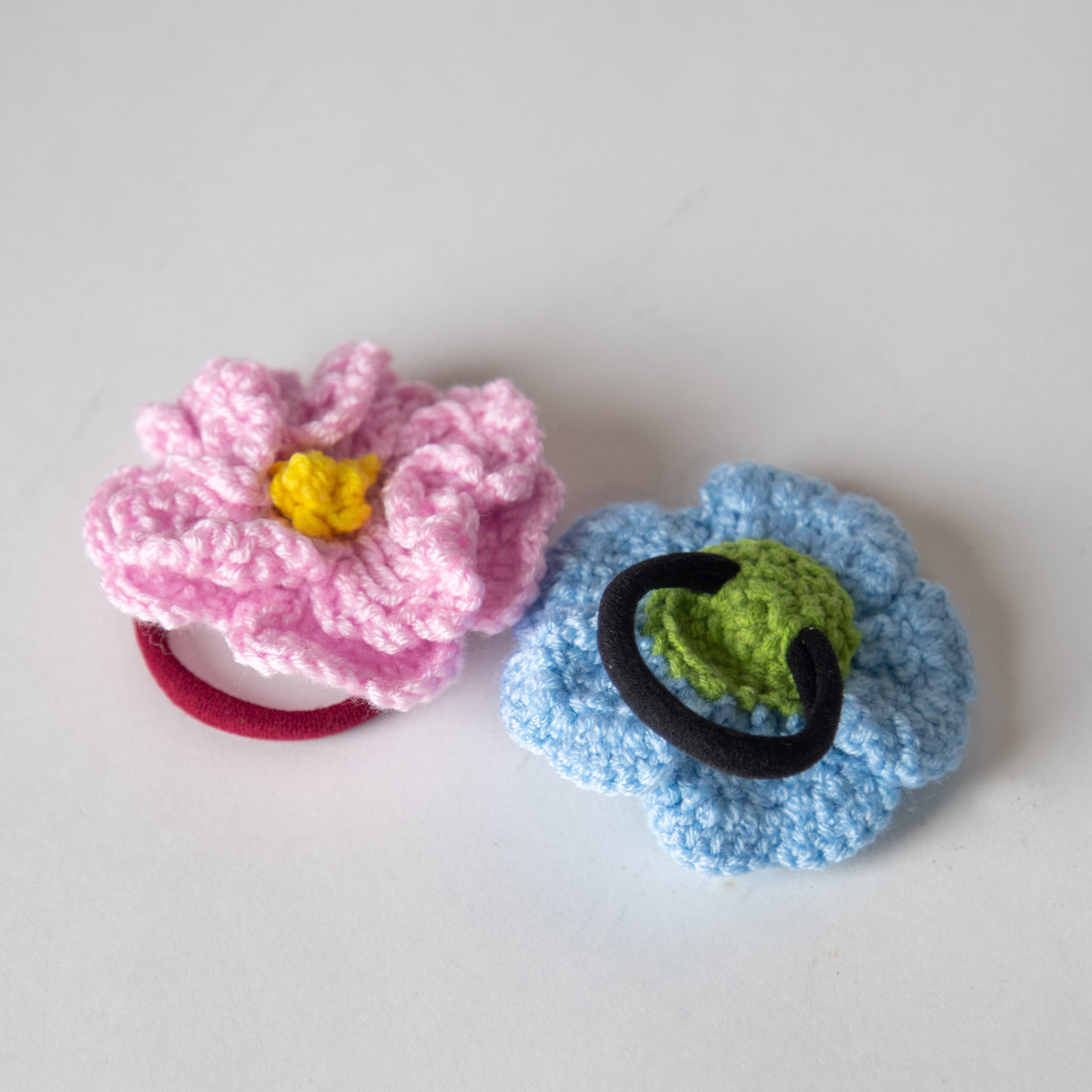 ربطة شعر الوردة