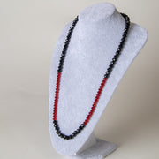 عقود كرستال أسود وأحمر