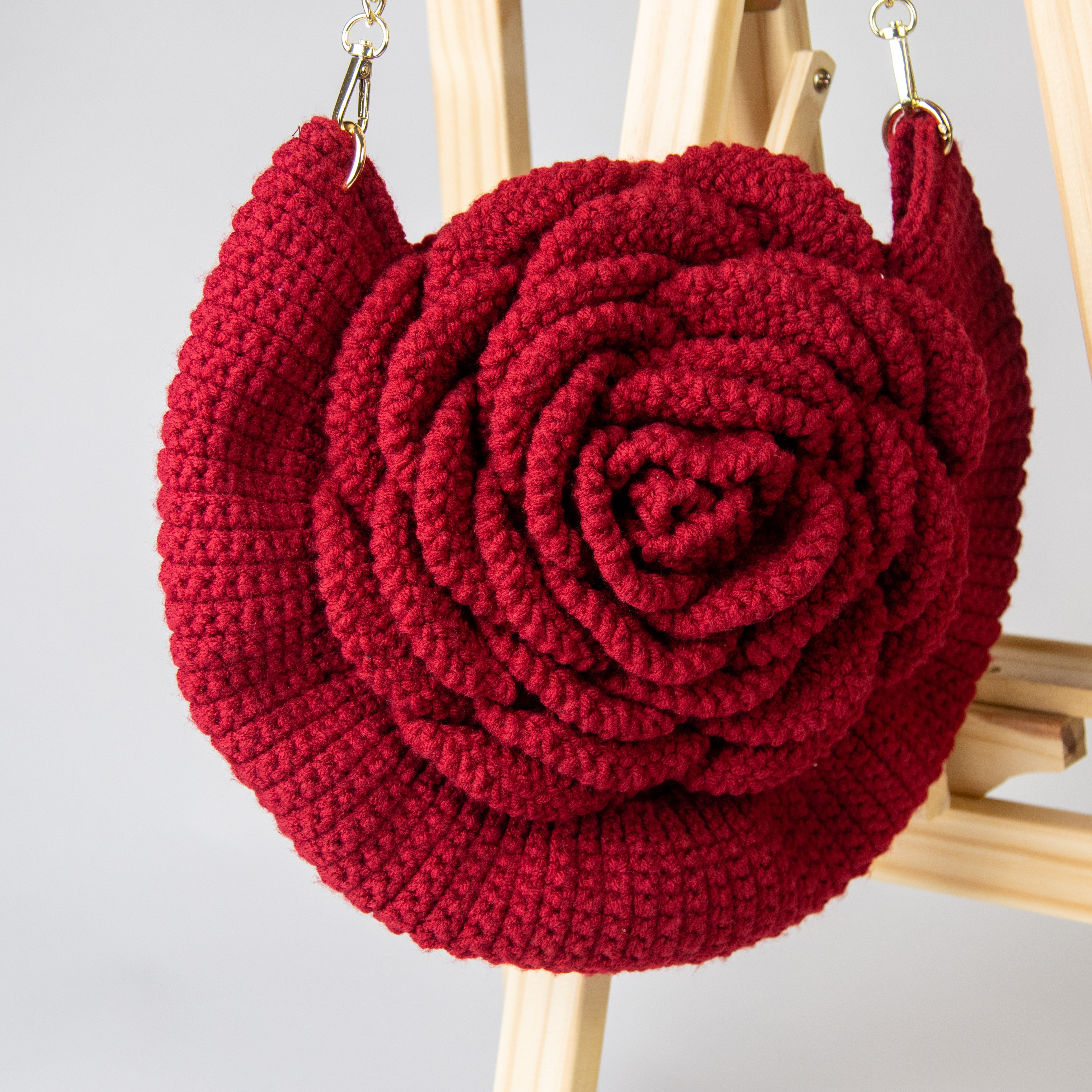 حقيبة الوردة مارونية