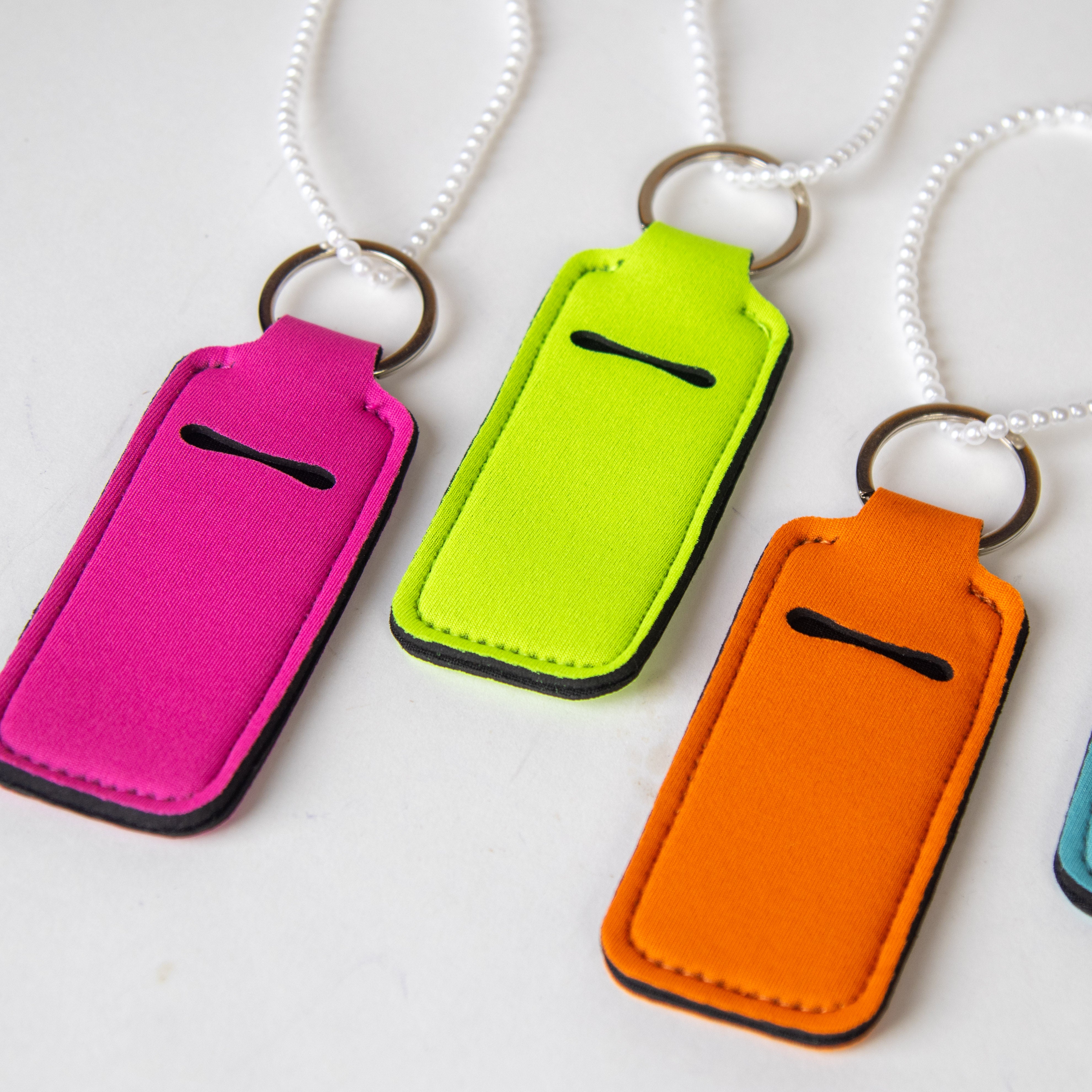 ميداليات حقيبة أحمر الشفاه