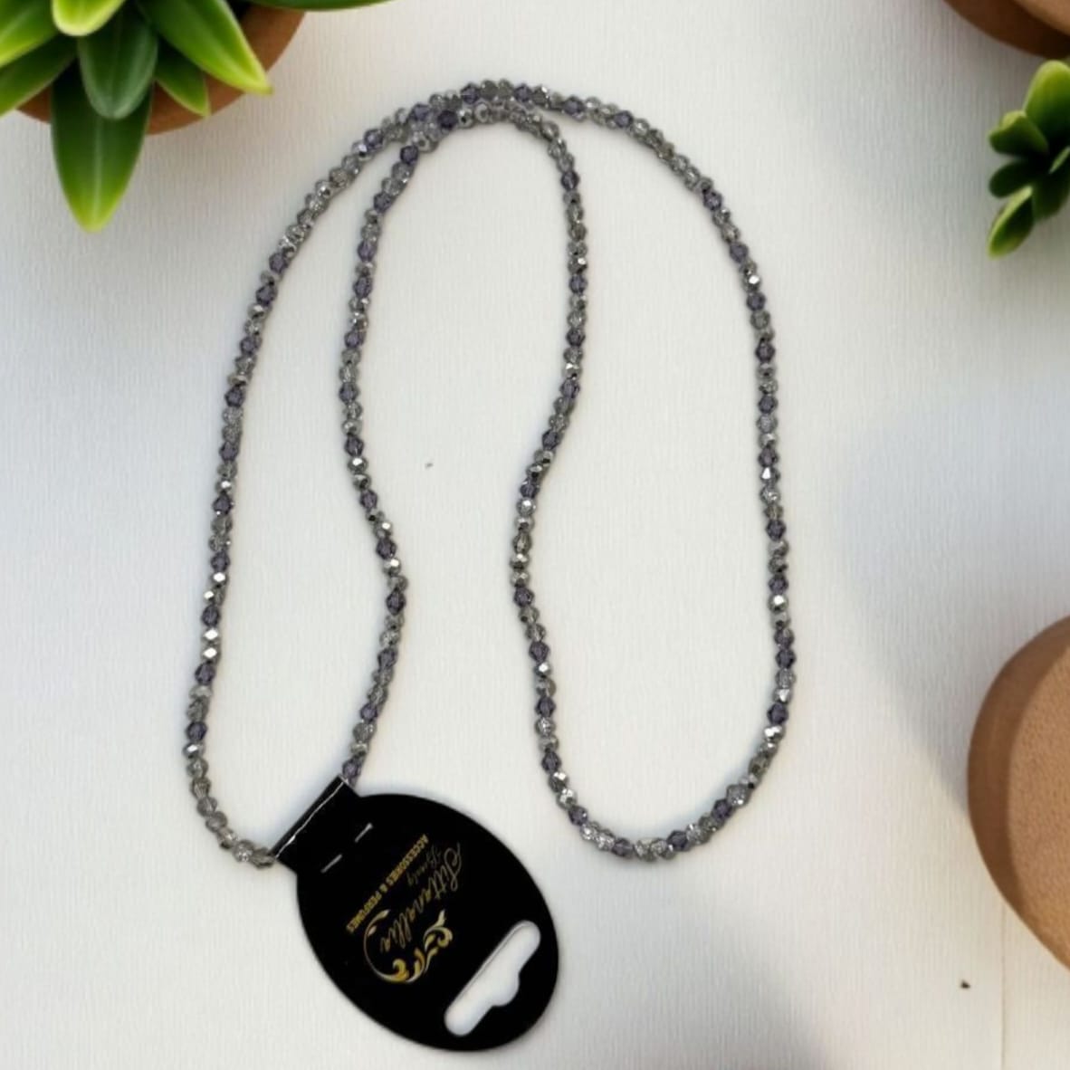 عقد طويل خرز فضي