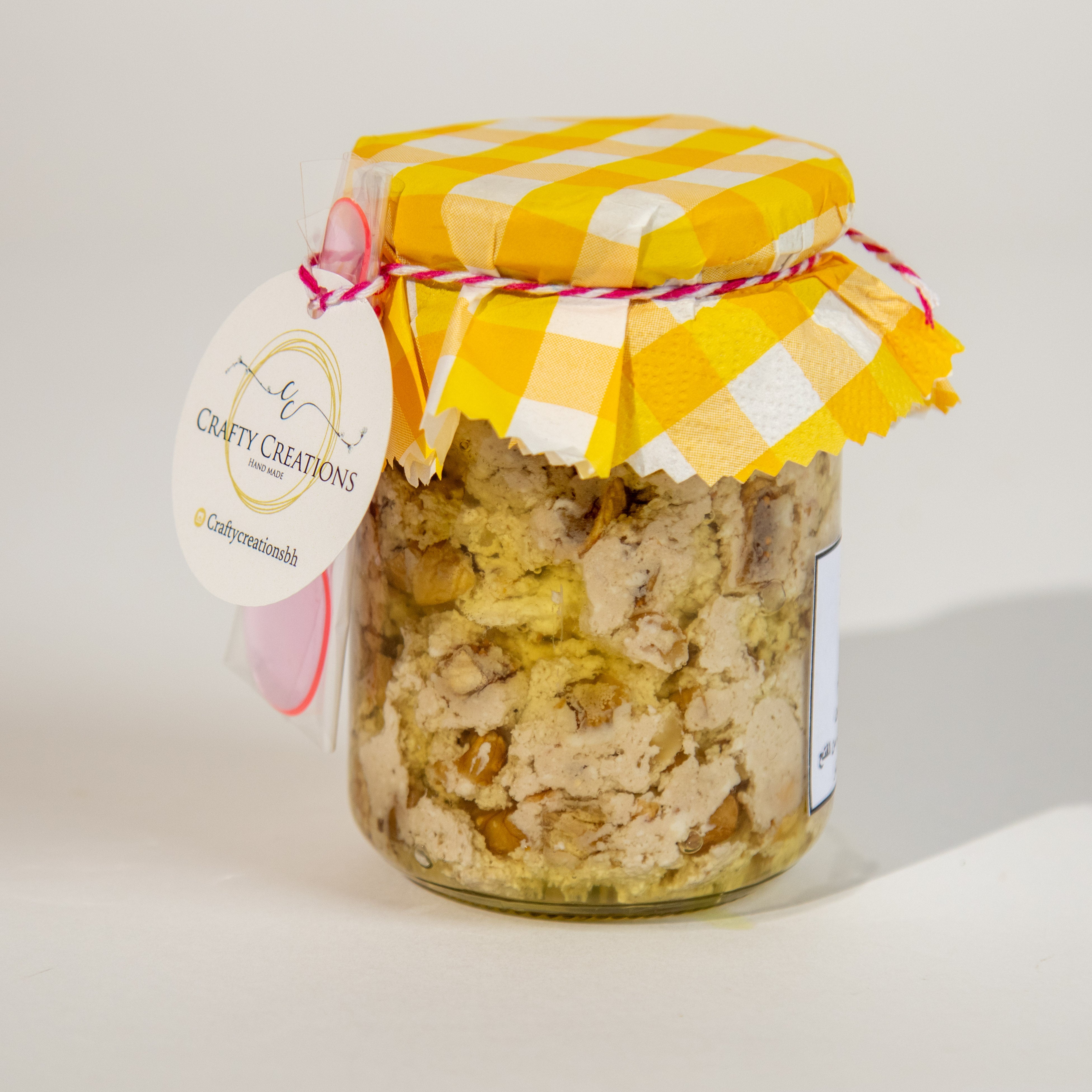 خلطة الجبن بالتين و الجوز