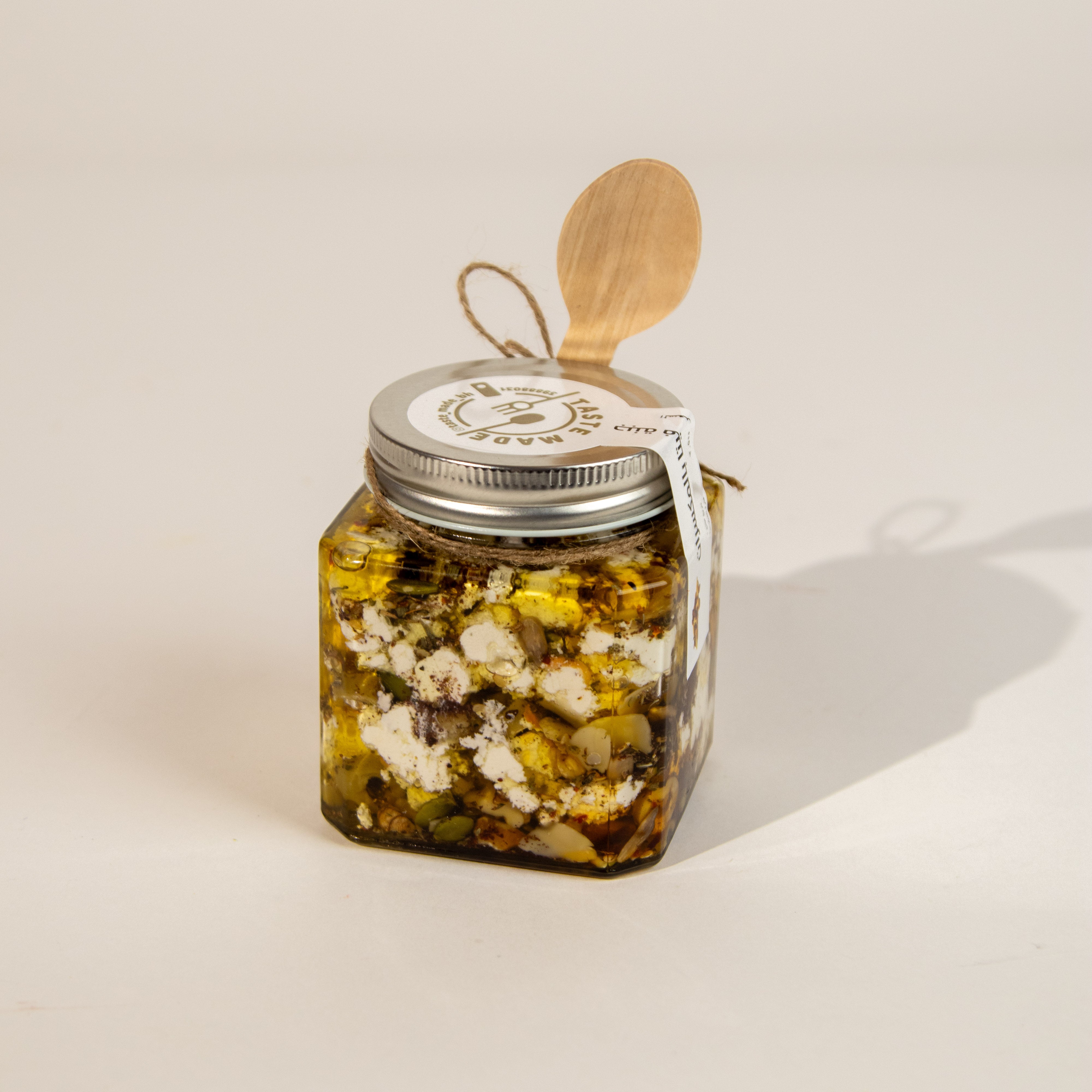 جبنة بالمكسرات