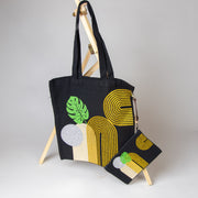 حقيبة سوداء مع محفظة