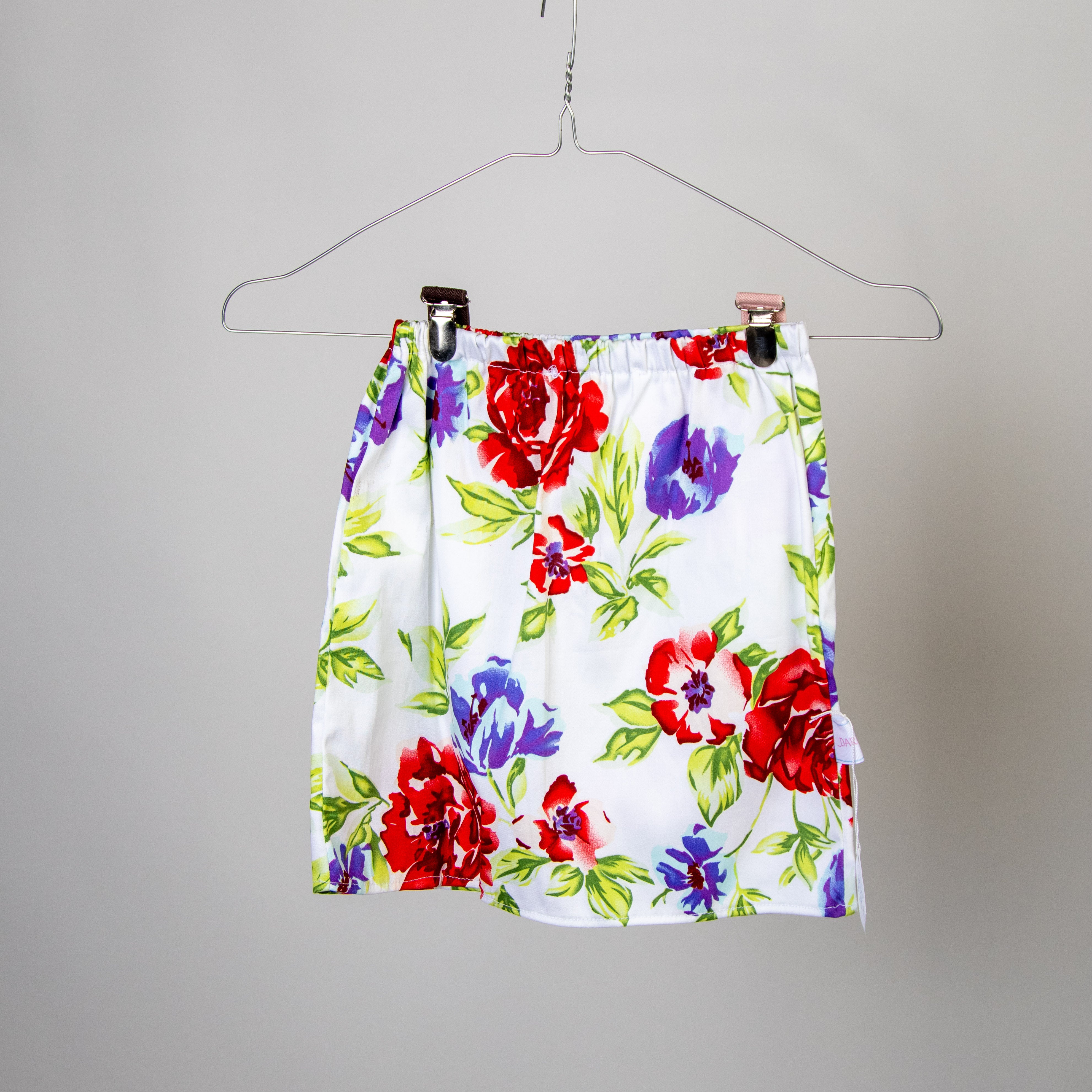 تنورة أطفال