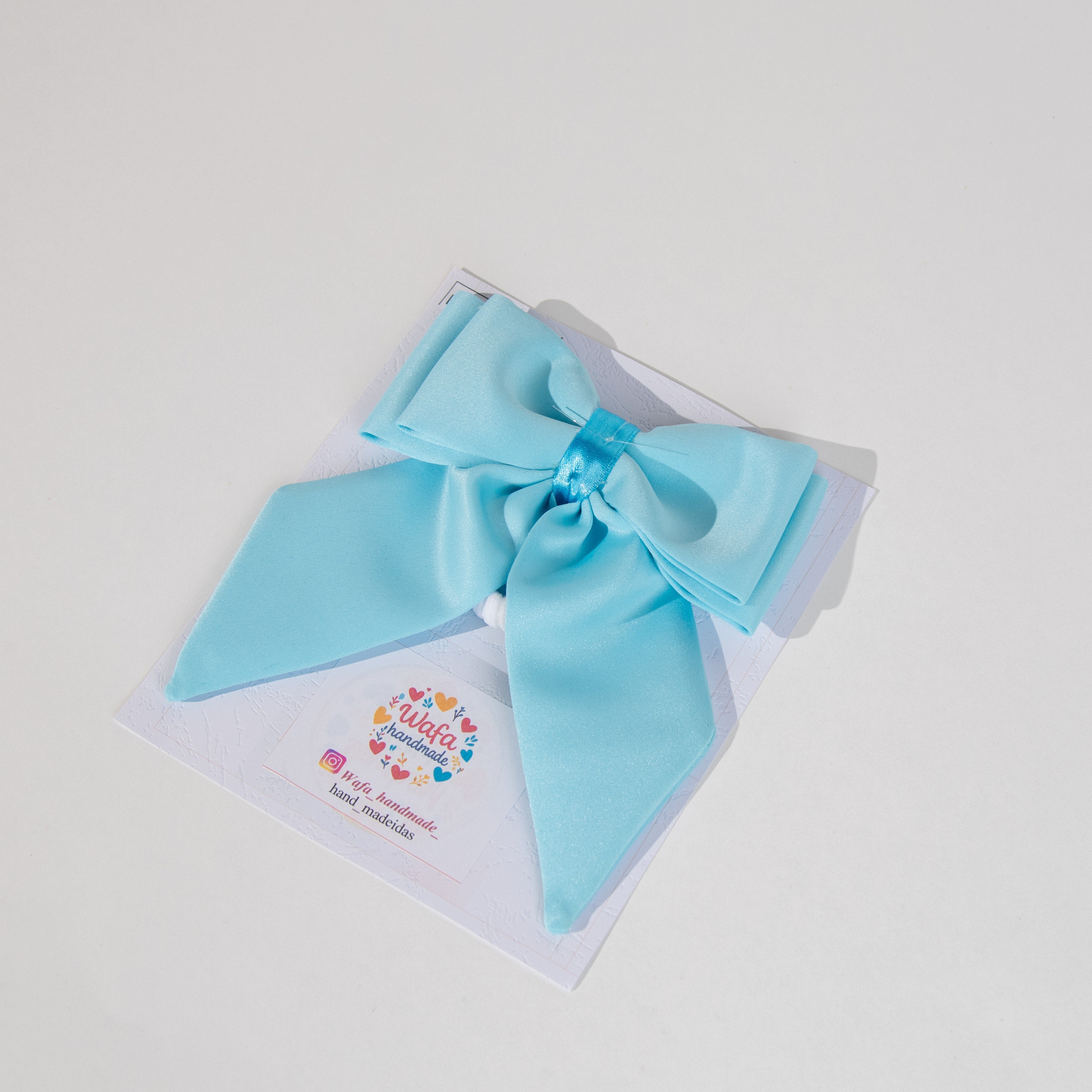 ربطة شعر شريطة