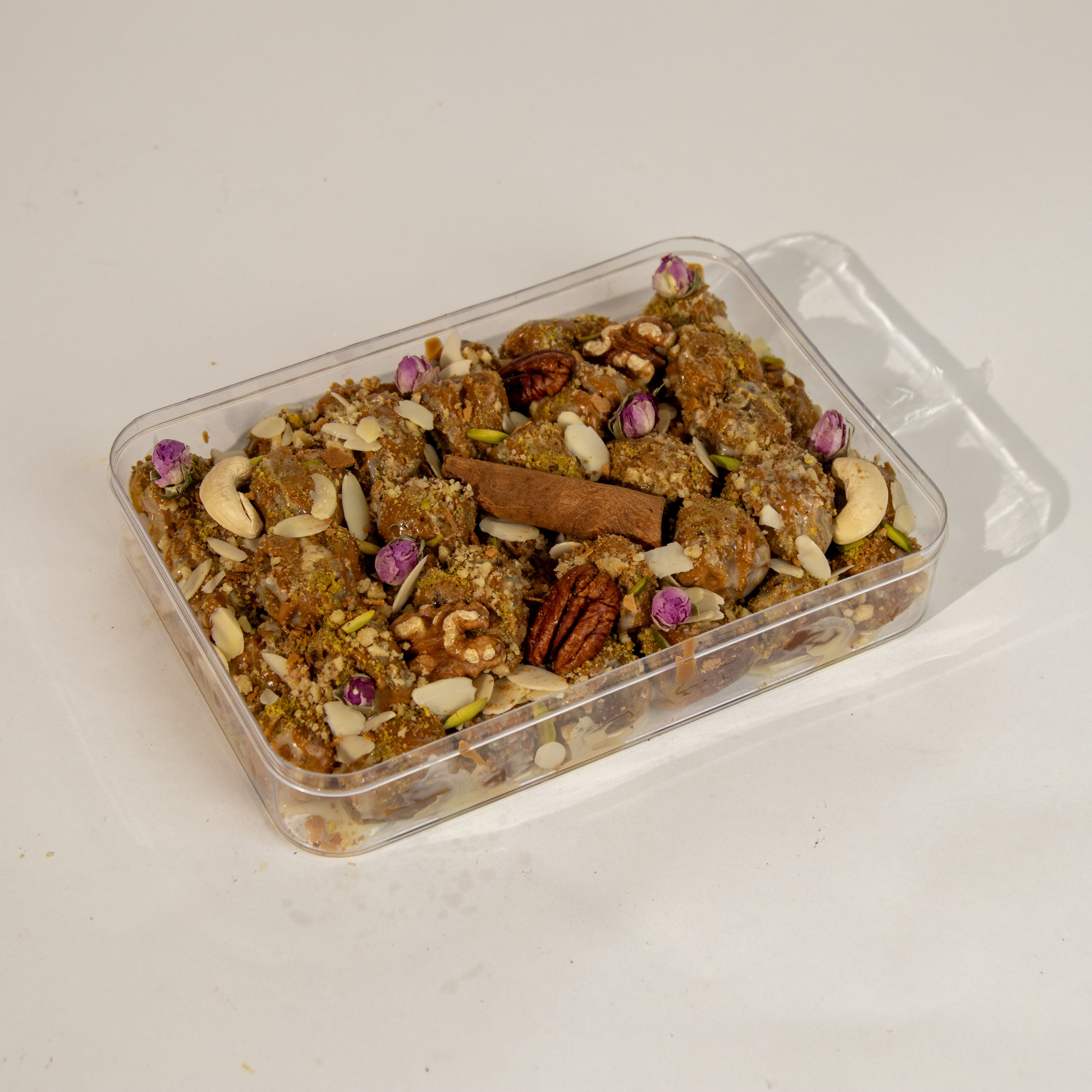 التمر المحشي