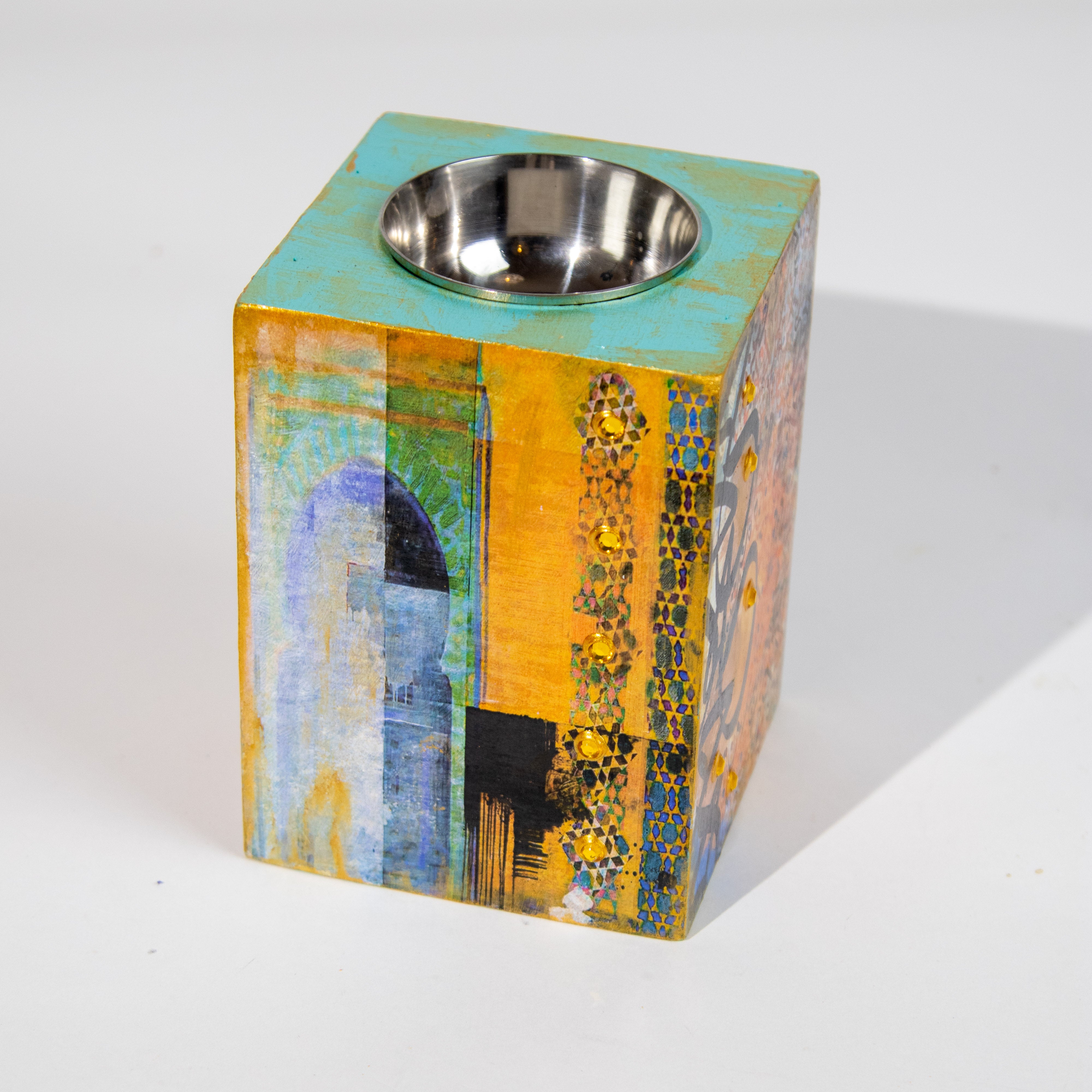 مبخر خشب برسم يدوي