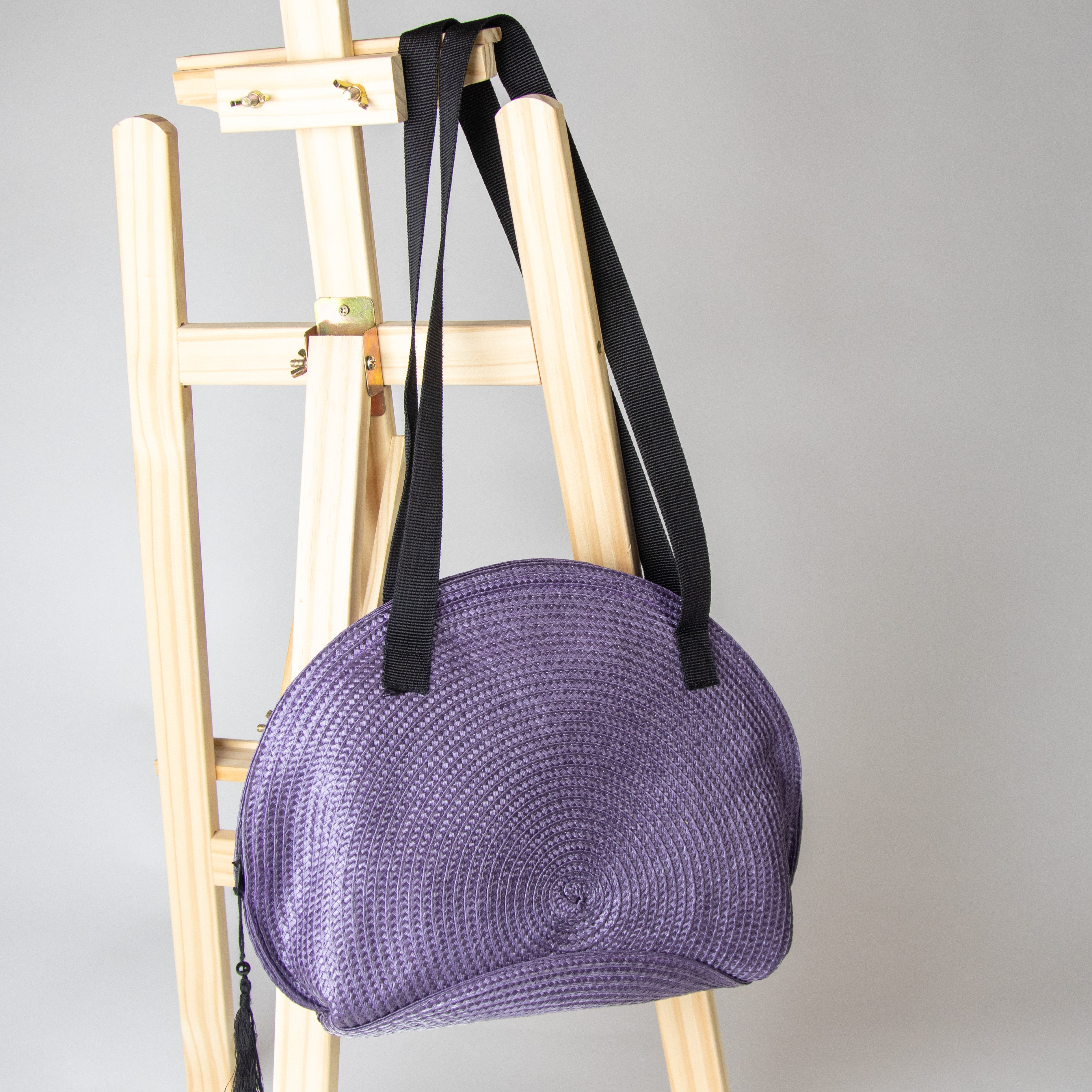 حقيبة يد كبيرة