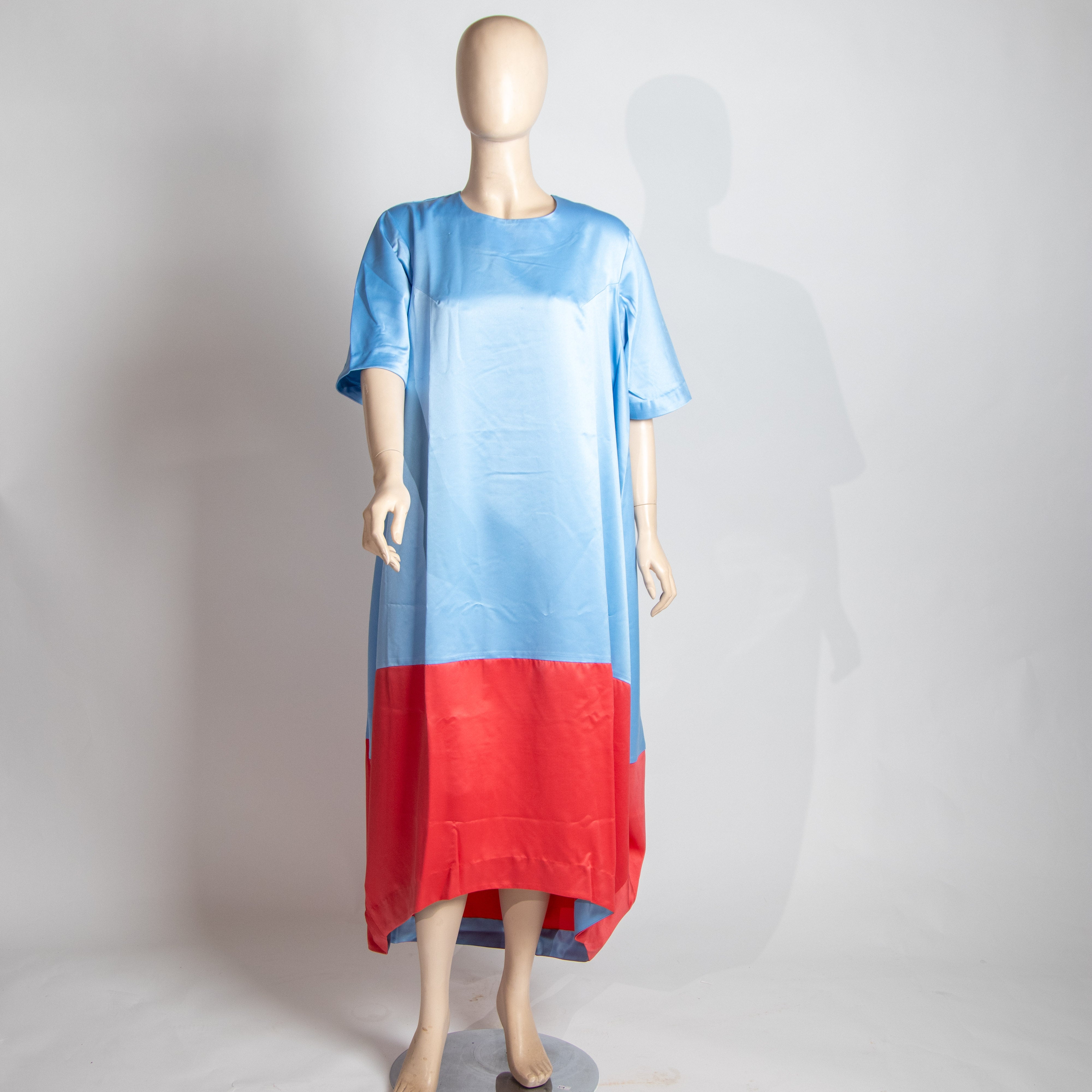 فستان حرير من لونين