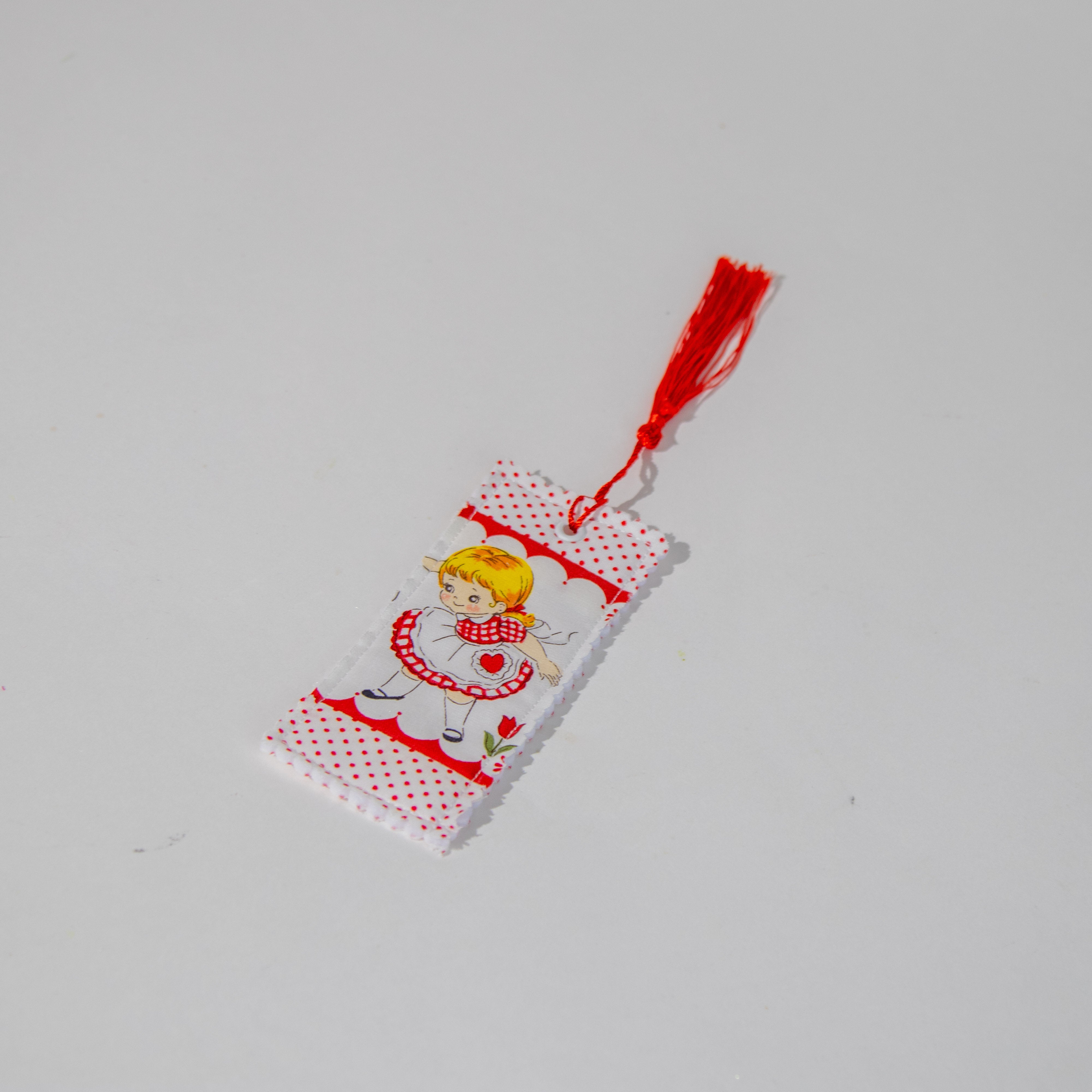 فواصل كتاب قماشية