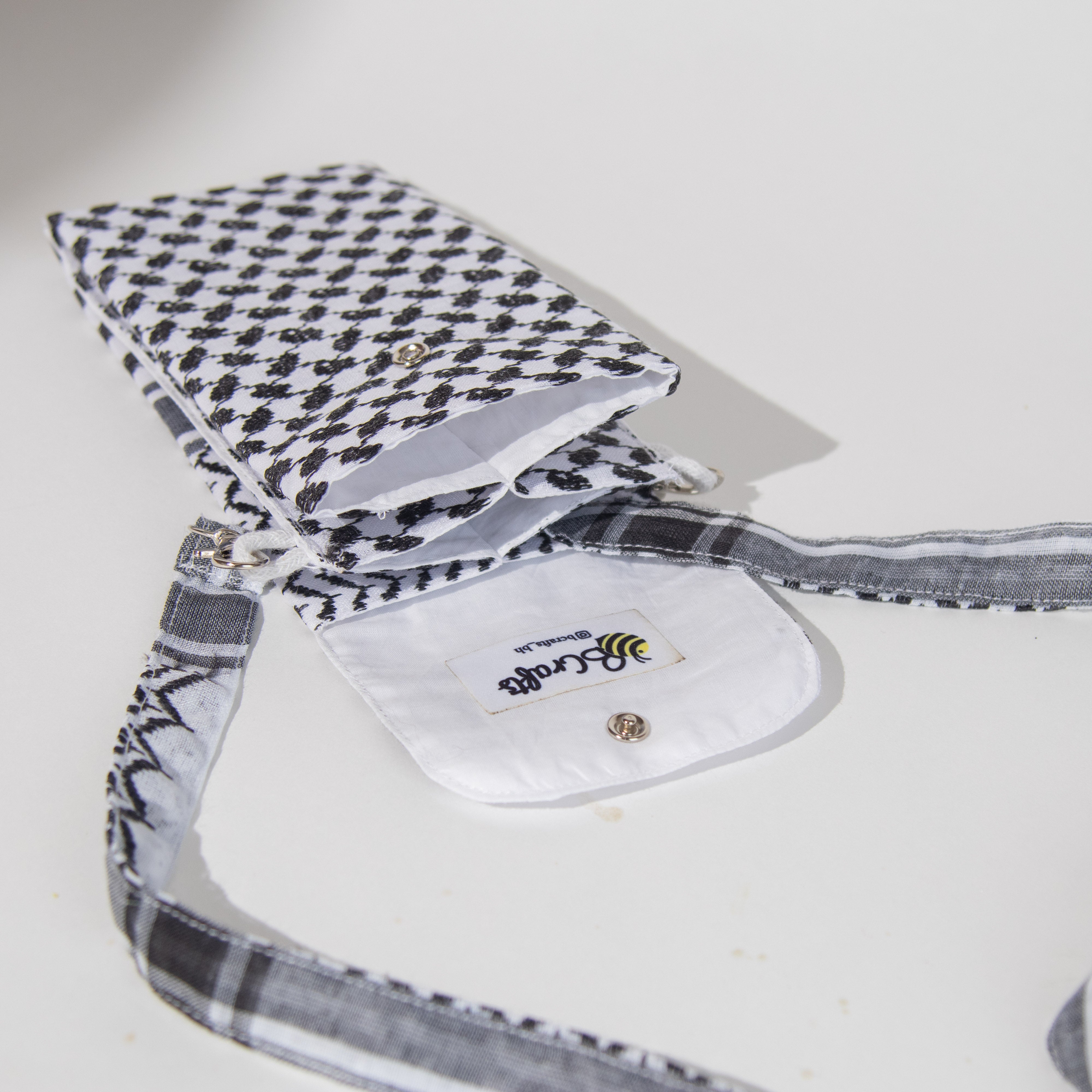 شنطه كروس شماغ فلسطيني