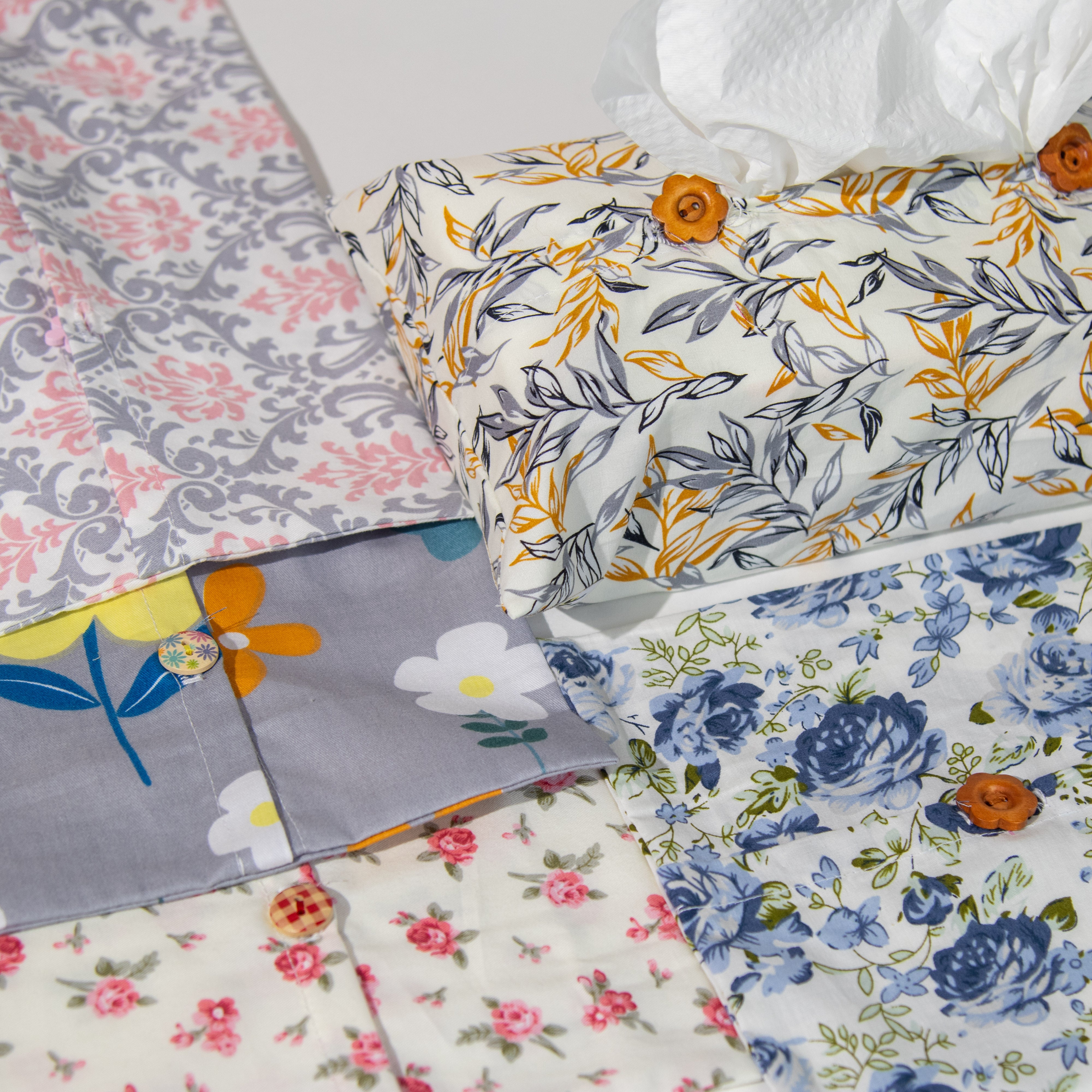 حافضه مناديل قماشية