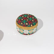 ملة صغيرة مع غطاء