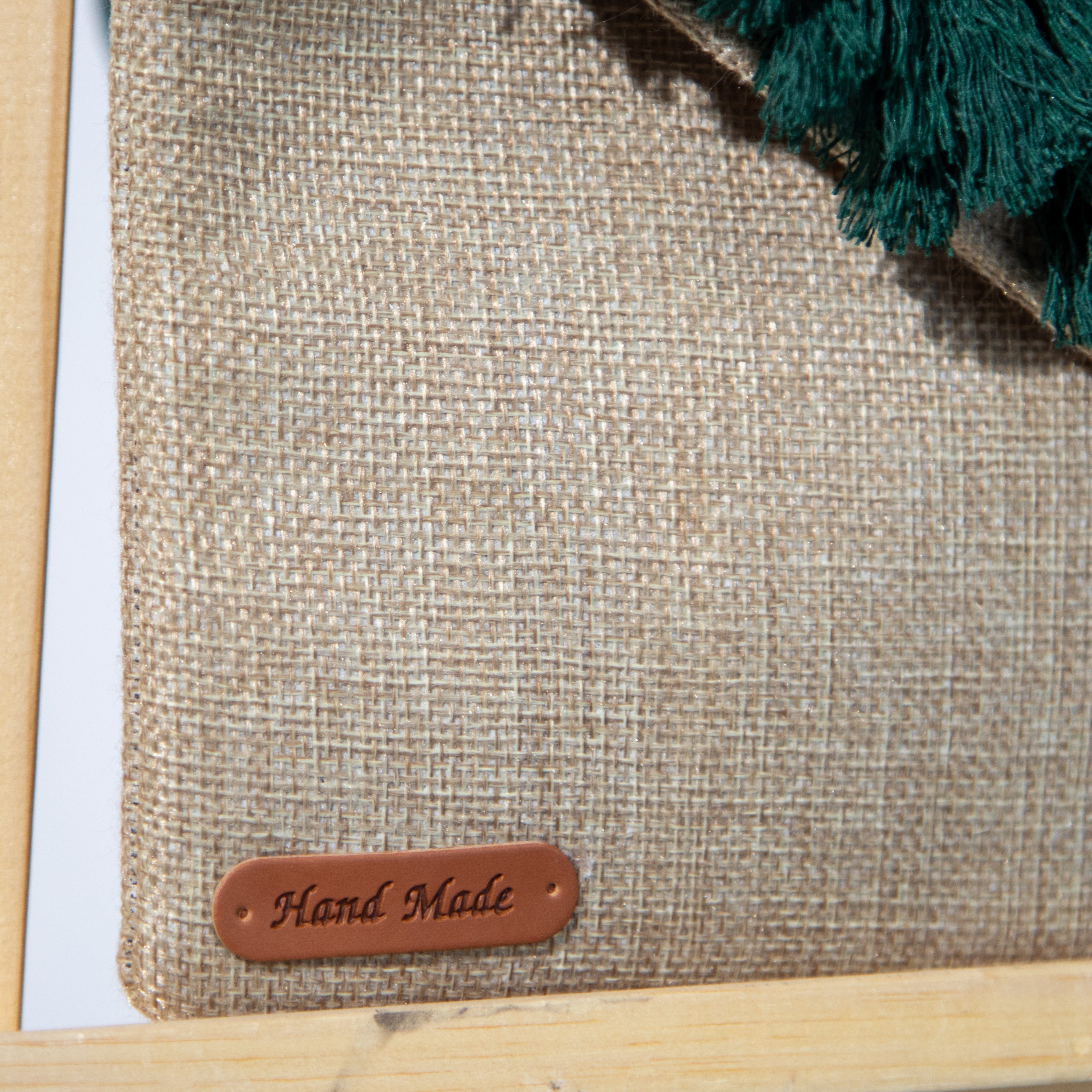 شنطة خيش بحزام مكرمية عريض