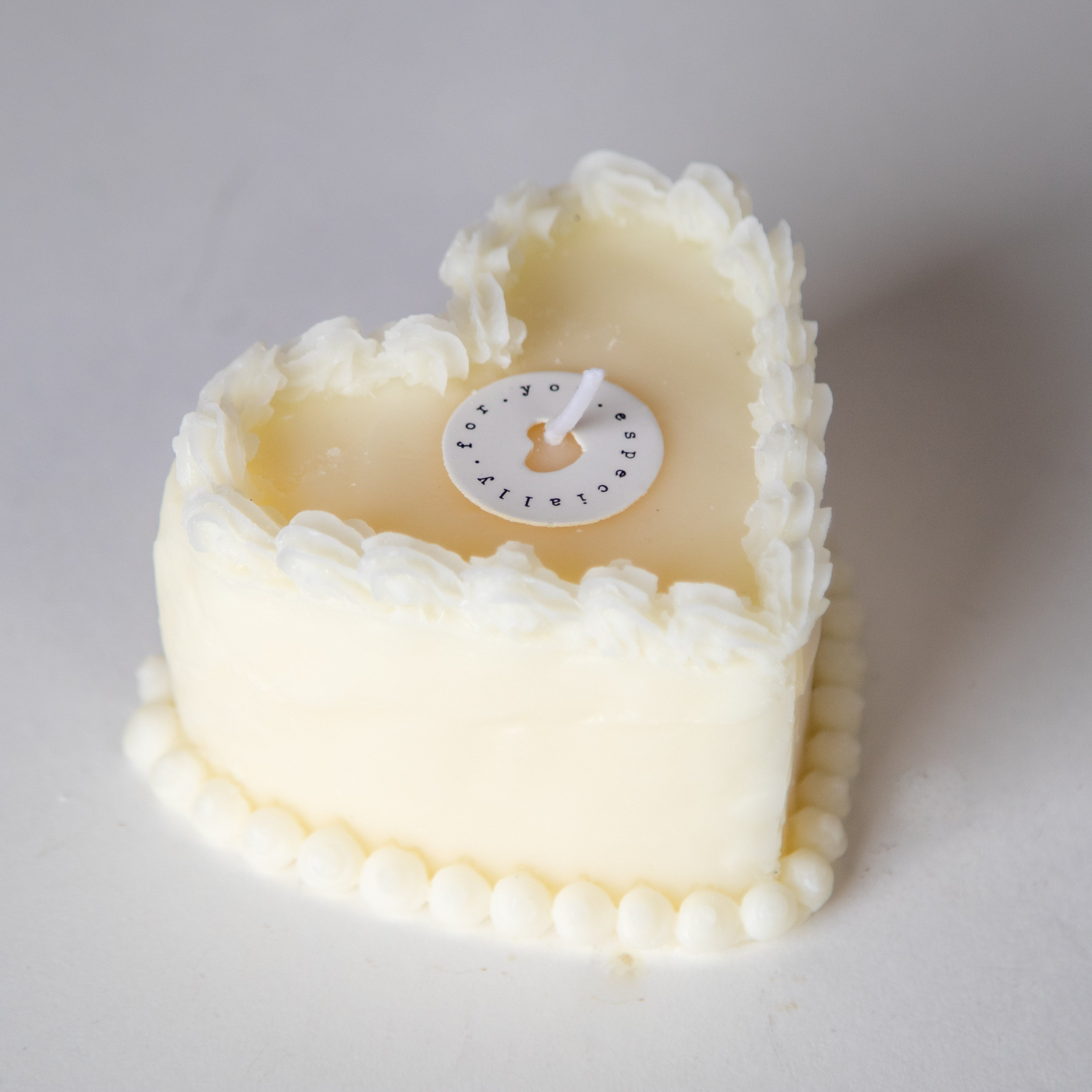 Decorative cake candle