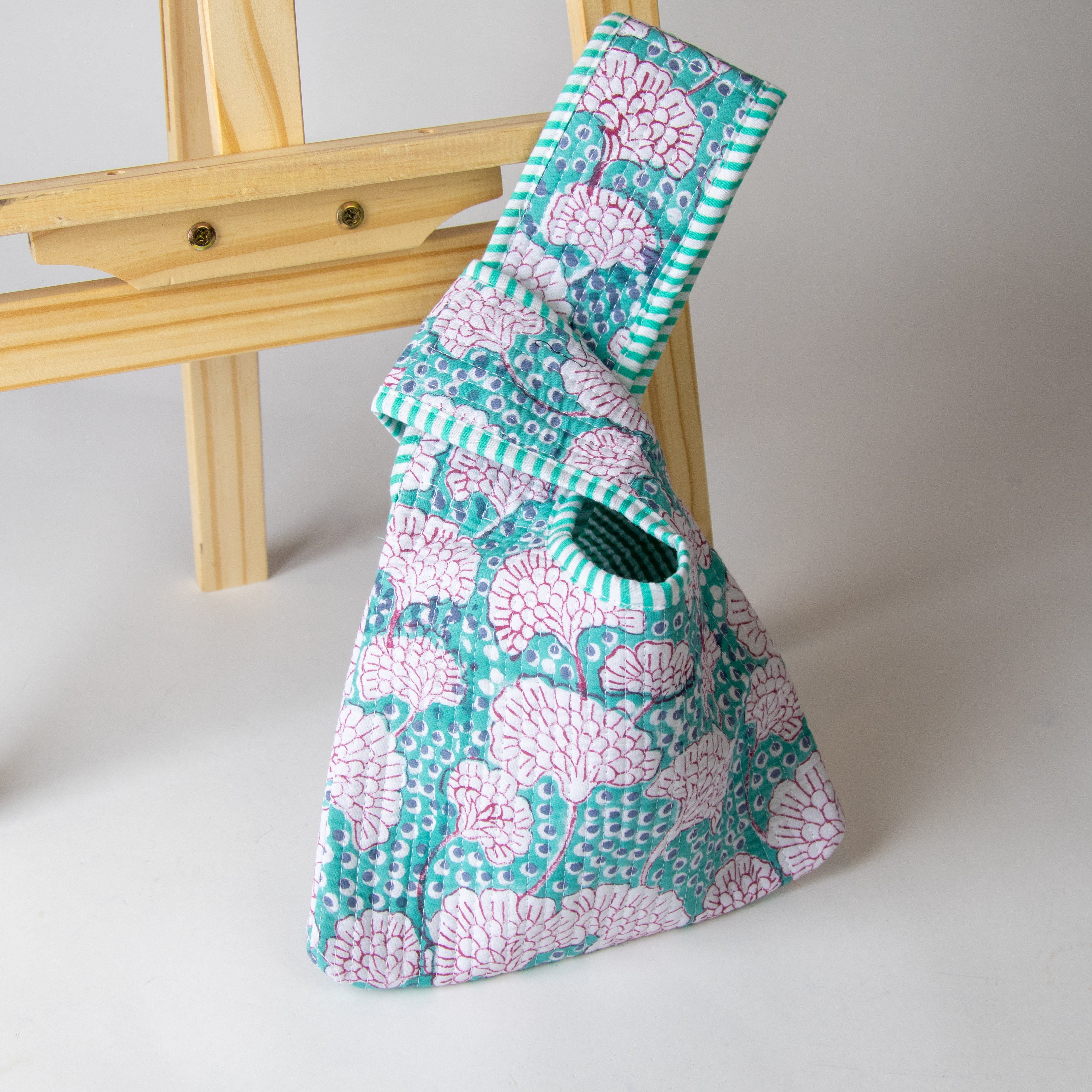 شنطة يد قماشية