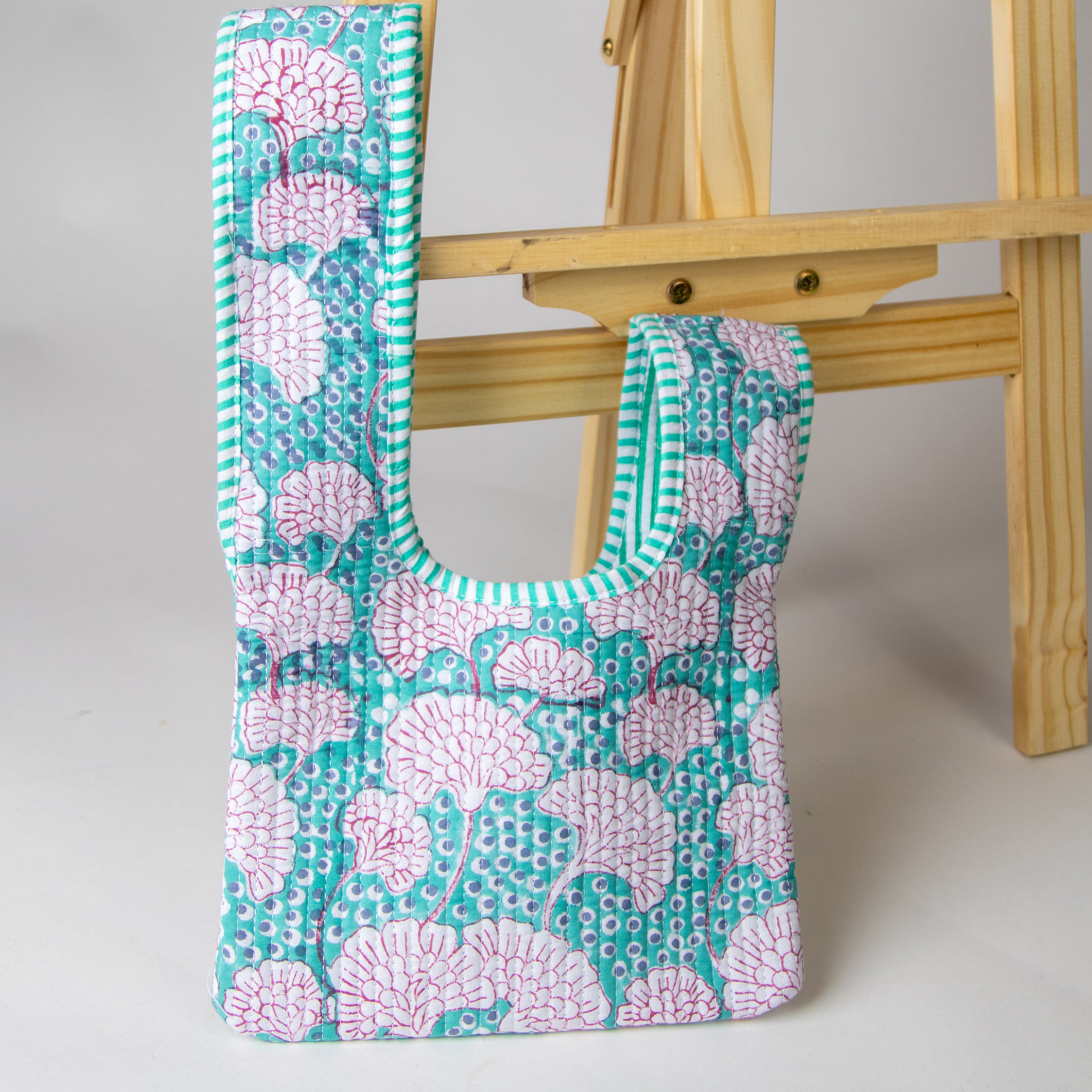 شنطة يد قماشية