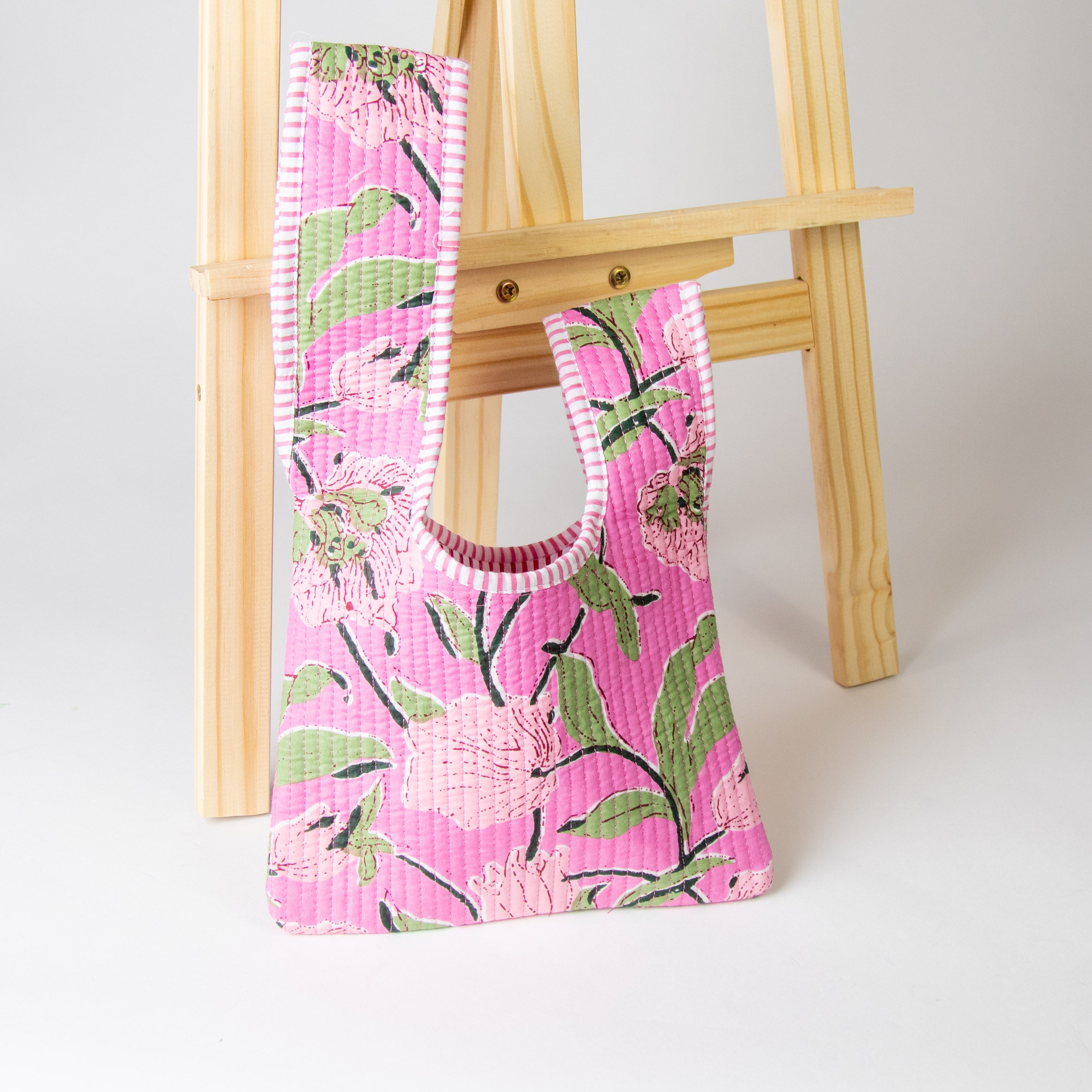 شنطة يد قماشية