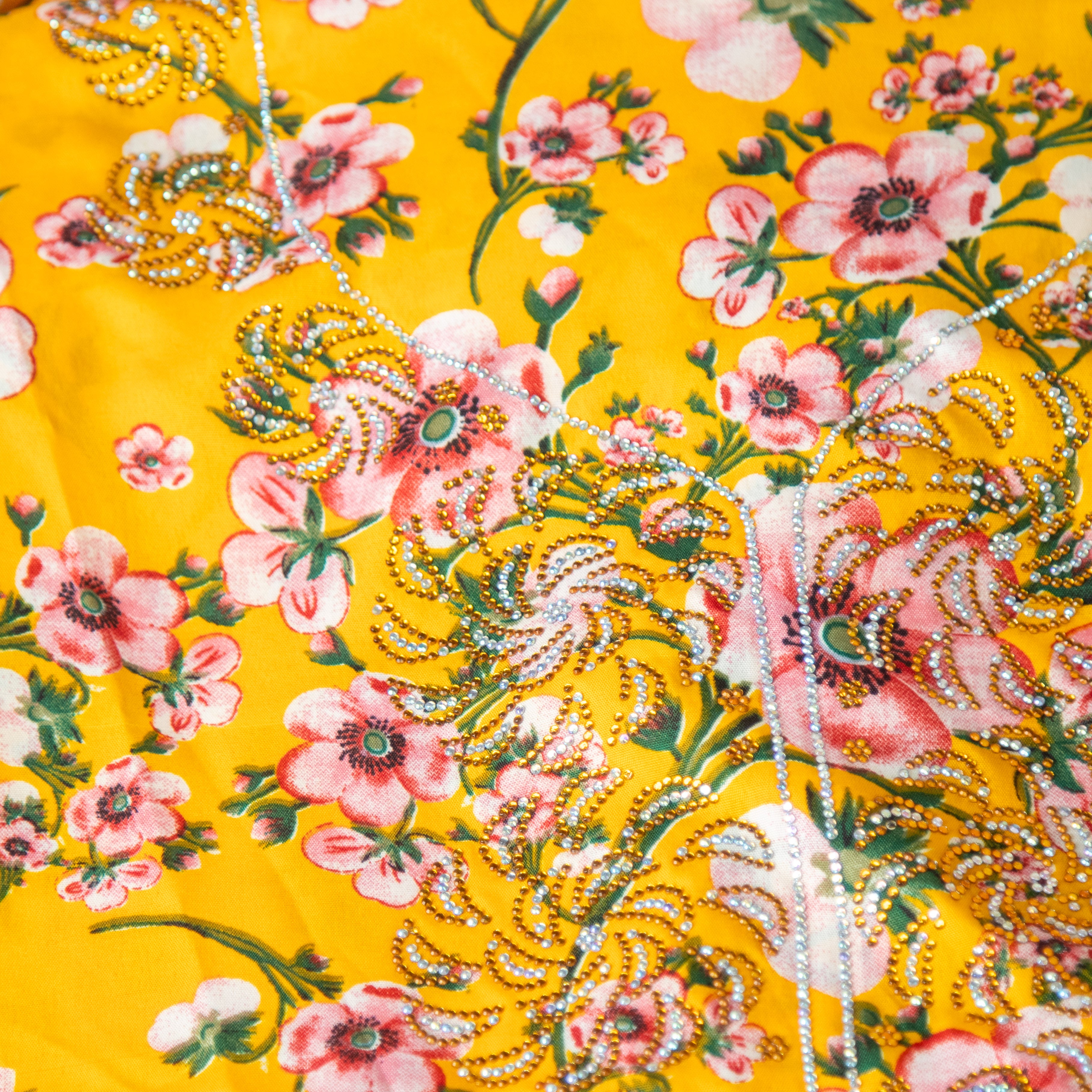 مخور قطن مع شيله