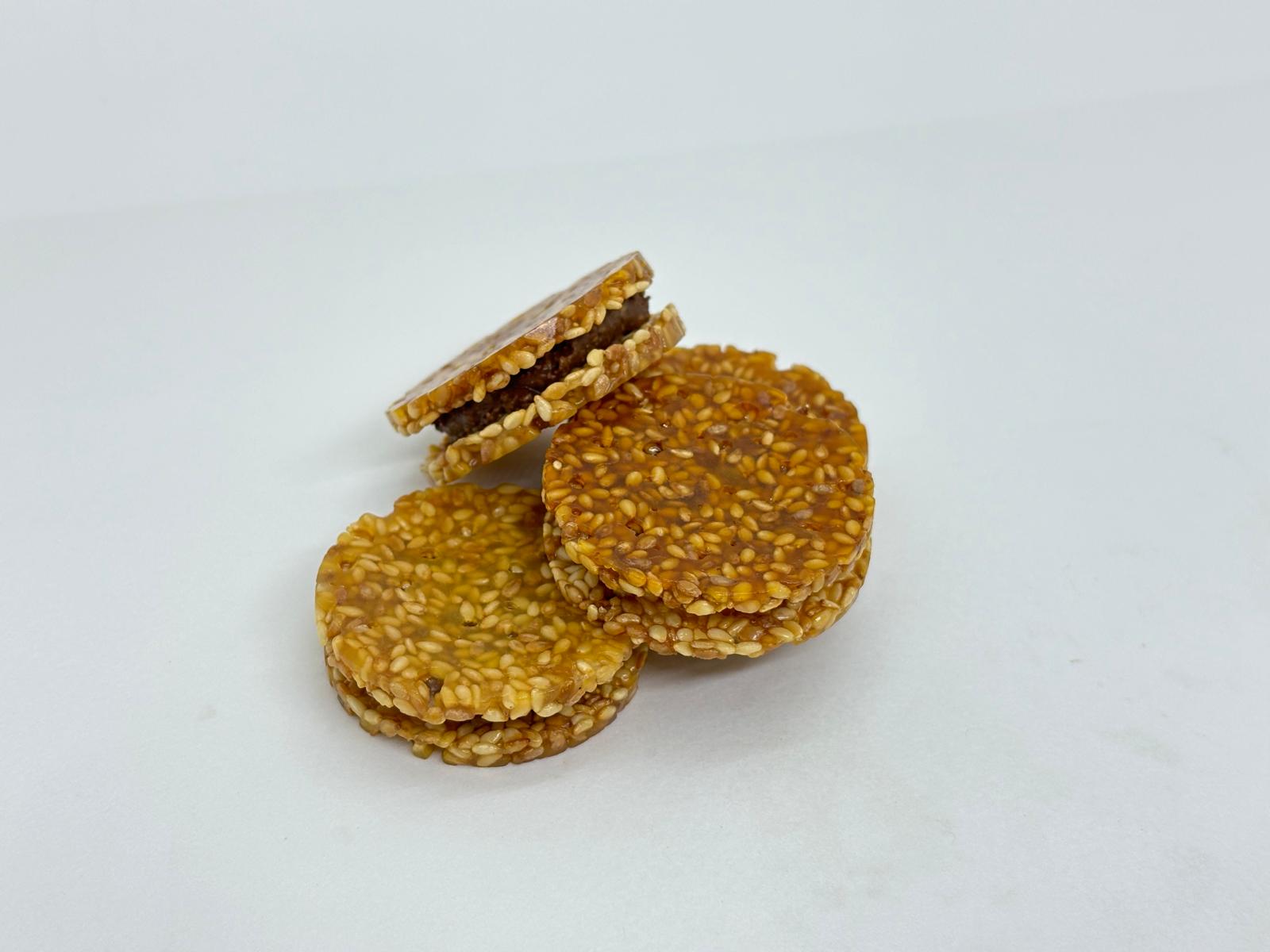 حلويات مشكلة