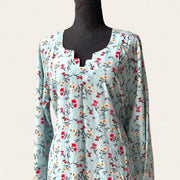 جلابية زرقاء قطن