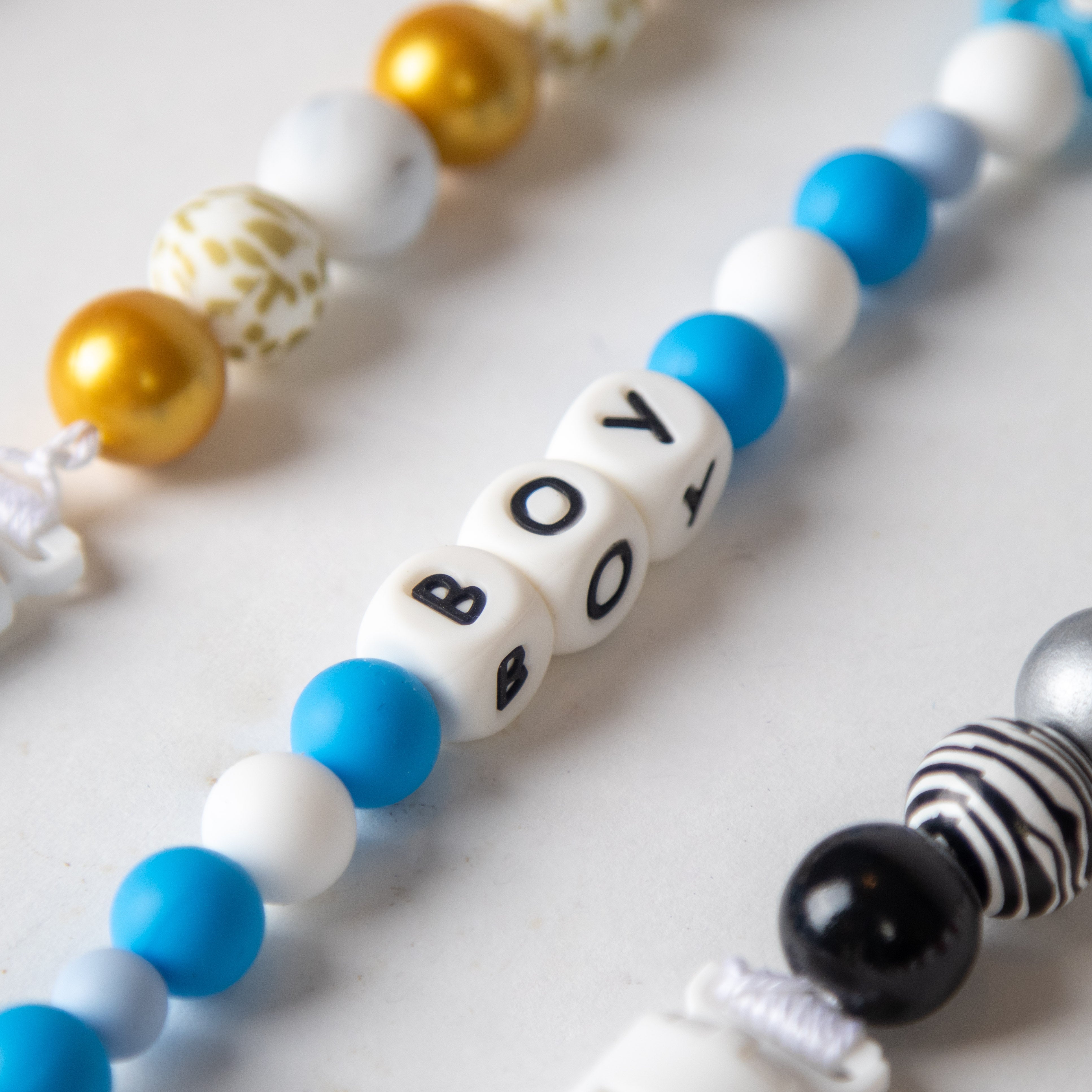 تعليقة المصاصة