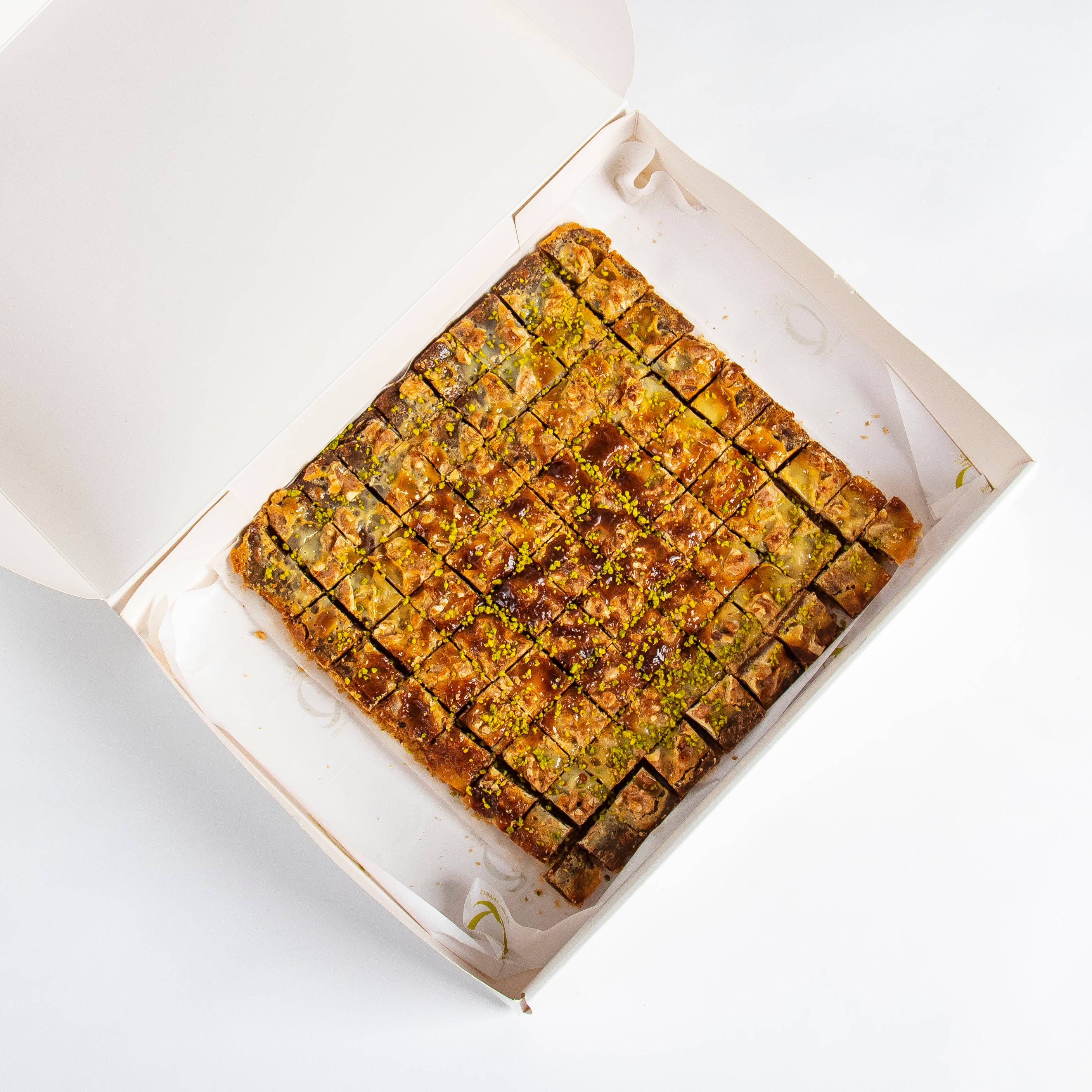 بسكوت التمر بالجوز